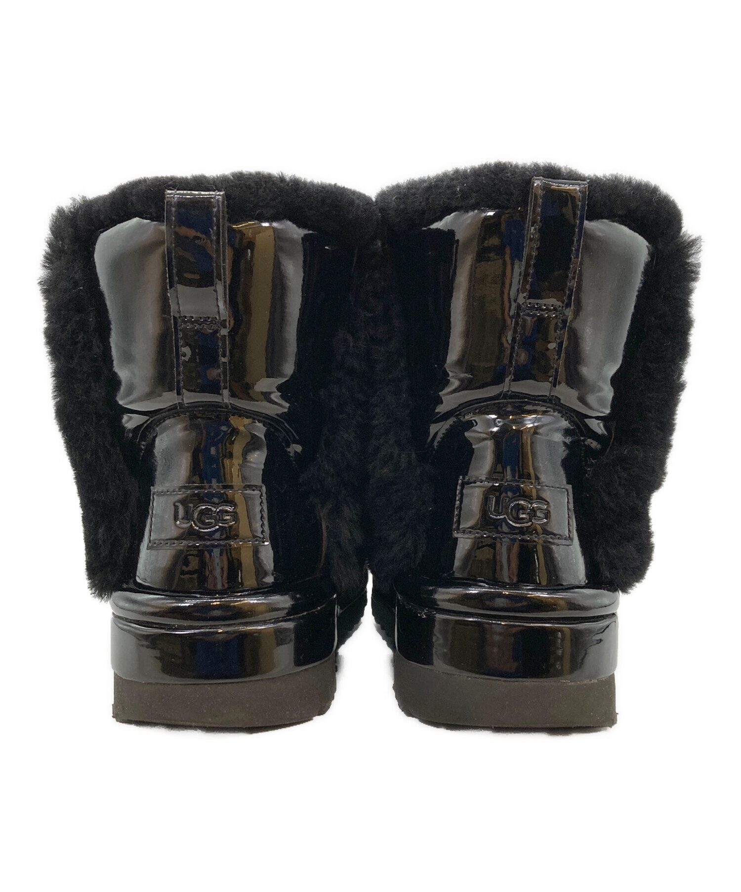 中古・古着通販】UGG (アグ) クラシック チラピーク シャイン ブラック