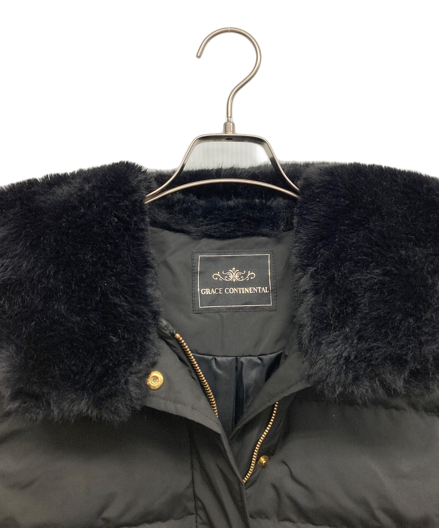 GRACE CONTINENTAL ブラックダウンジャケット 中古・古着通販】GRACE CONTINENTAL (グレースコンチネンタル) ダウン