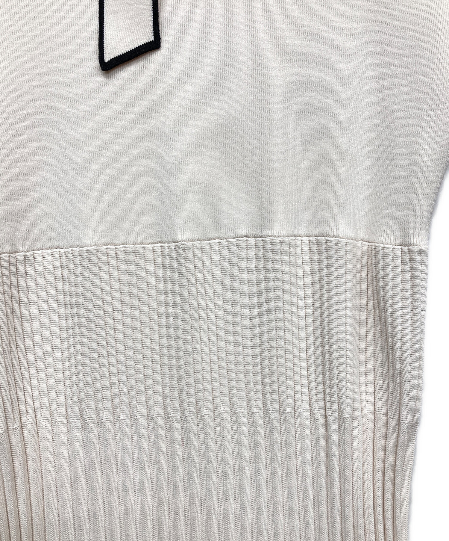 CELFORD ボウダイニットワンピース36 ホワイト ボウタイニットワンピース(デイリーワンピース)｜DRESS（ドレス