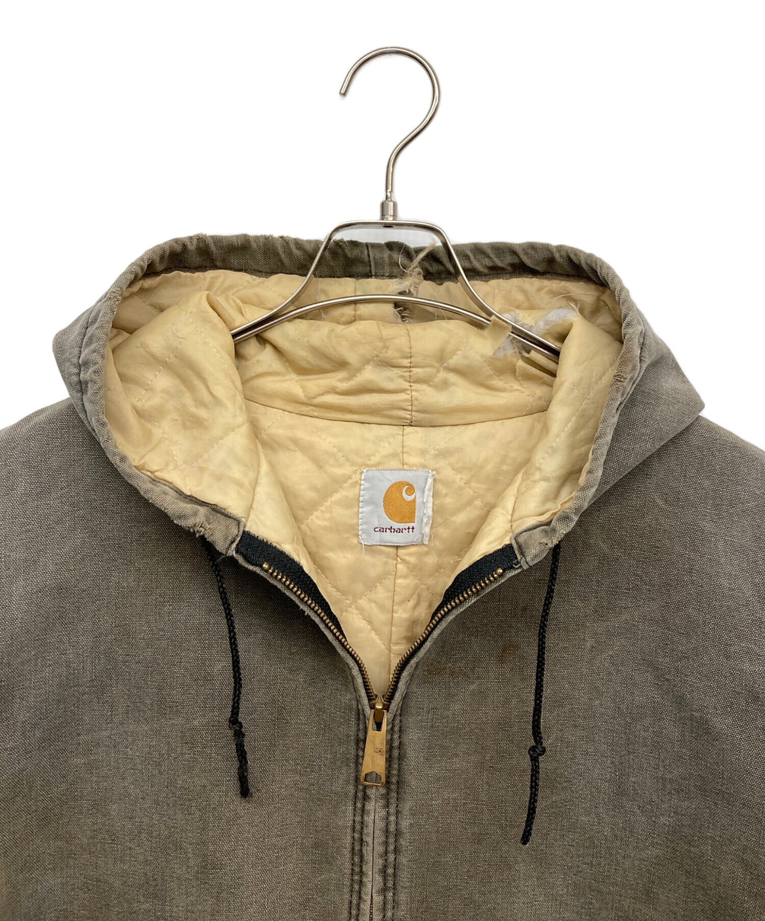 Carhartt 鬼フェード アクティブジャケット タグ損失 ストリート Carhartt アクティブジャケット鬼フェードボロ