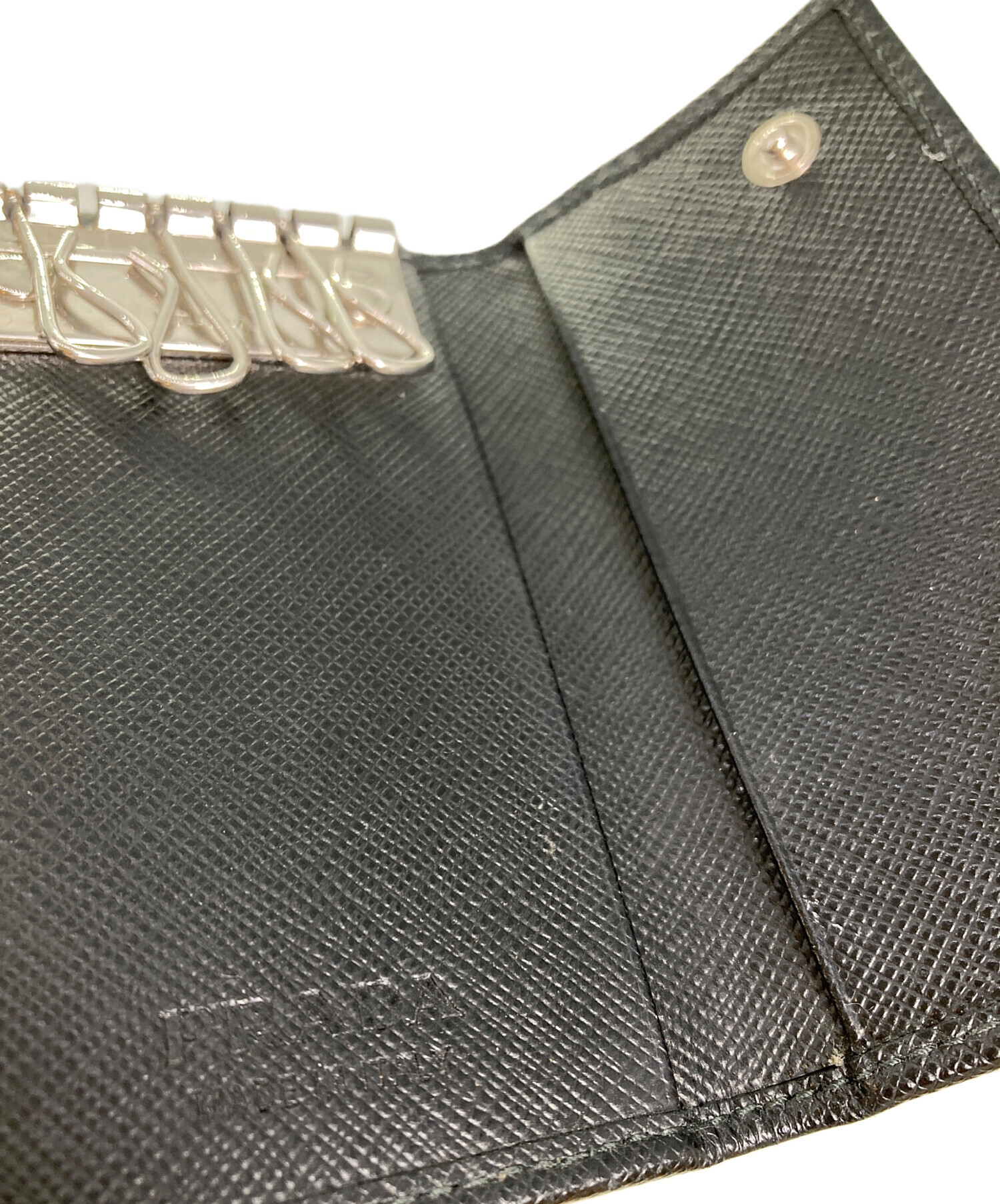 中古・古着通販】PRADA (プラダ) 4連キーケース ブラック｜ブランド