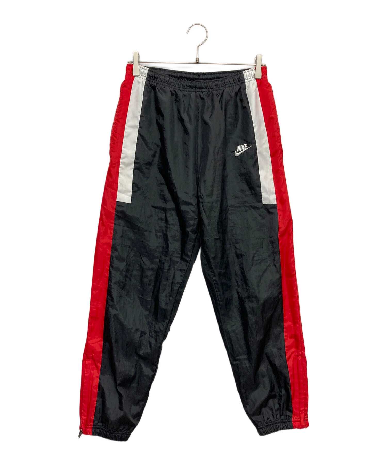 中古・古着通販】NIKE (ナイキ) ナイロンパンツ ブラック サイズ:M 
