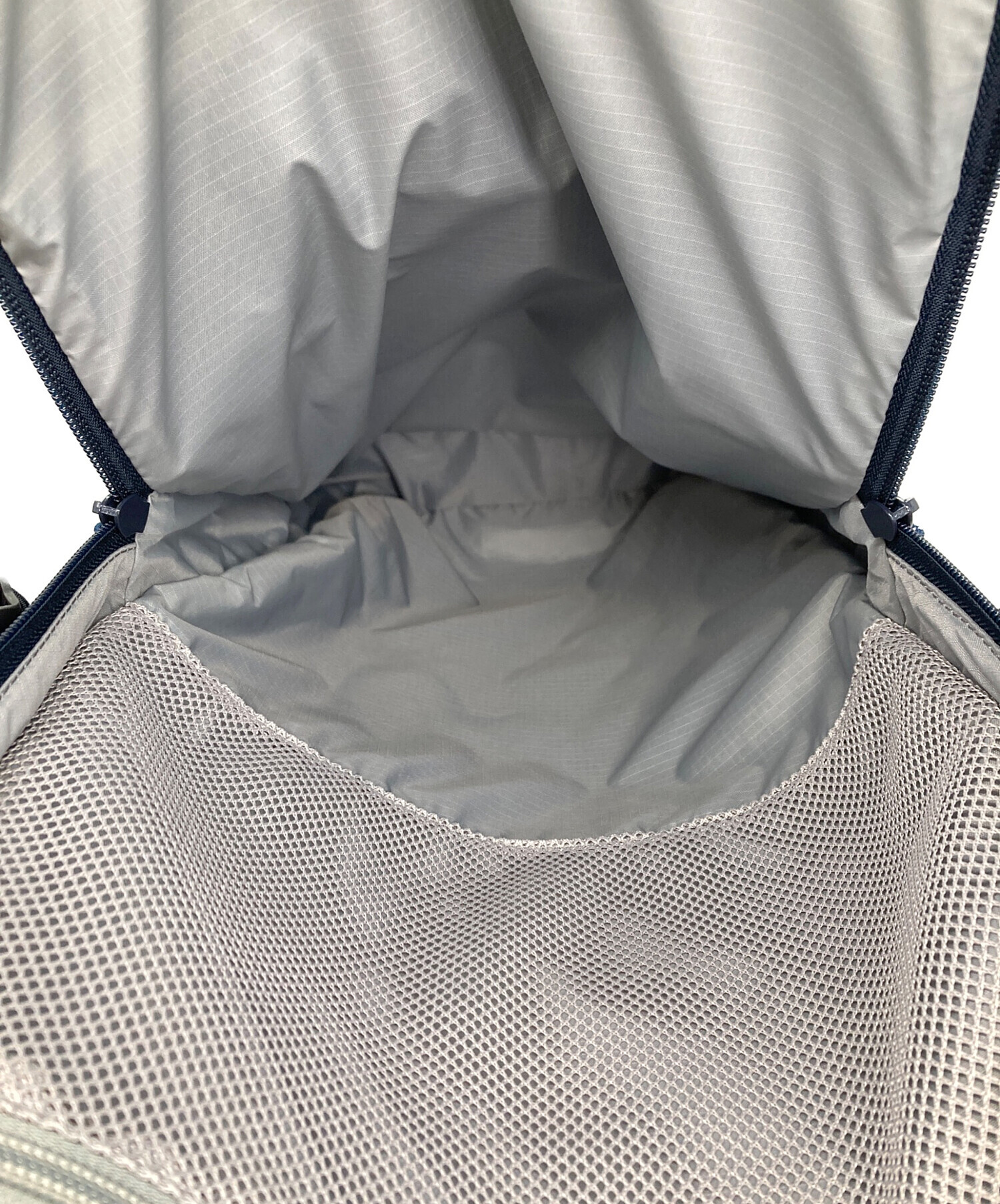 中古・古着通販】mont-bell (モンベル) ヌプリパック 30 ネイビー