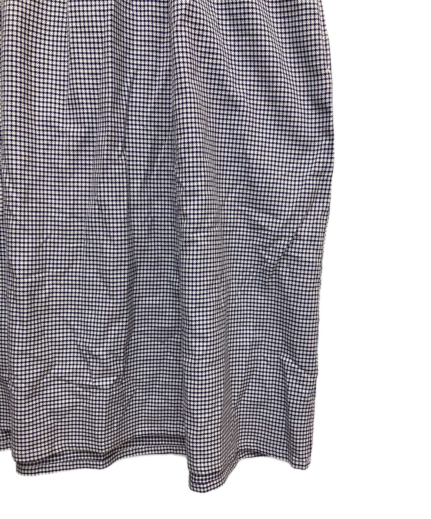 中古・古着通販】23区 (ニジュウサンク) シルクノースリーブワンピース