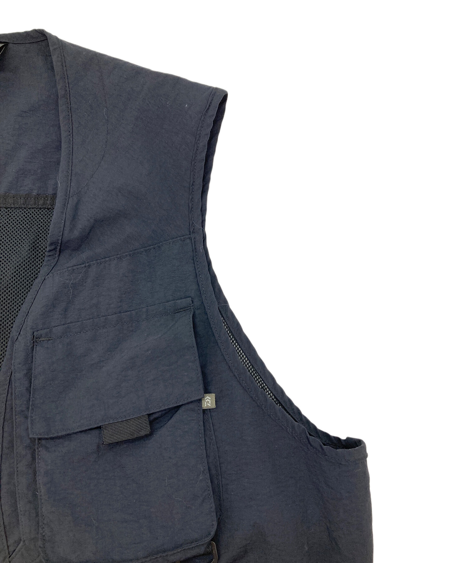 daiwa pier39 フィッシングベスト　Lサイズ　ブラック DAIWA PIER39 (ダイワピア39) Tech Parfect Fishing Vest / テック