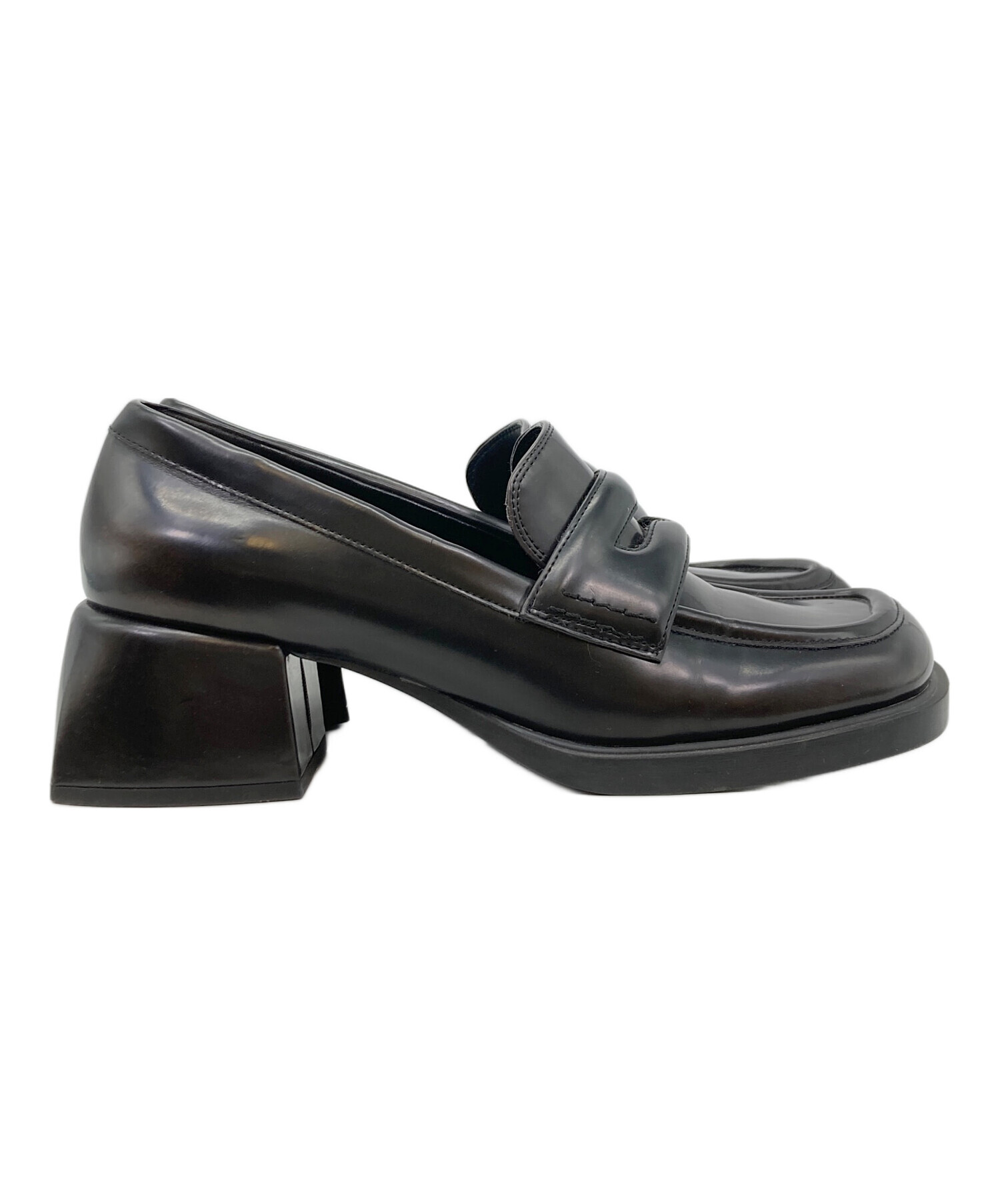 値下げ不可！新品未使用⭐︎38CHARLES & KEITH ローファー 中古・古着通販】CHARLES & KEITH (チャールズアンドキース