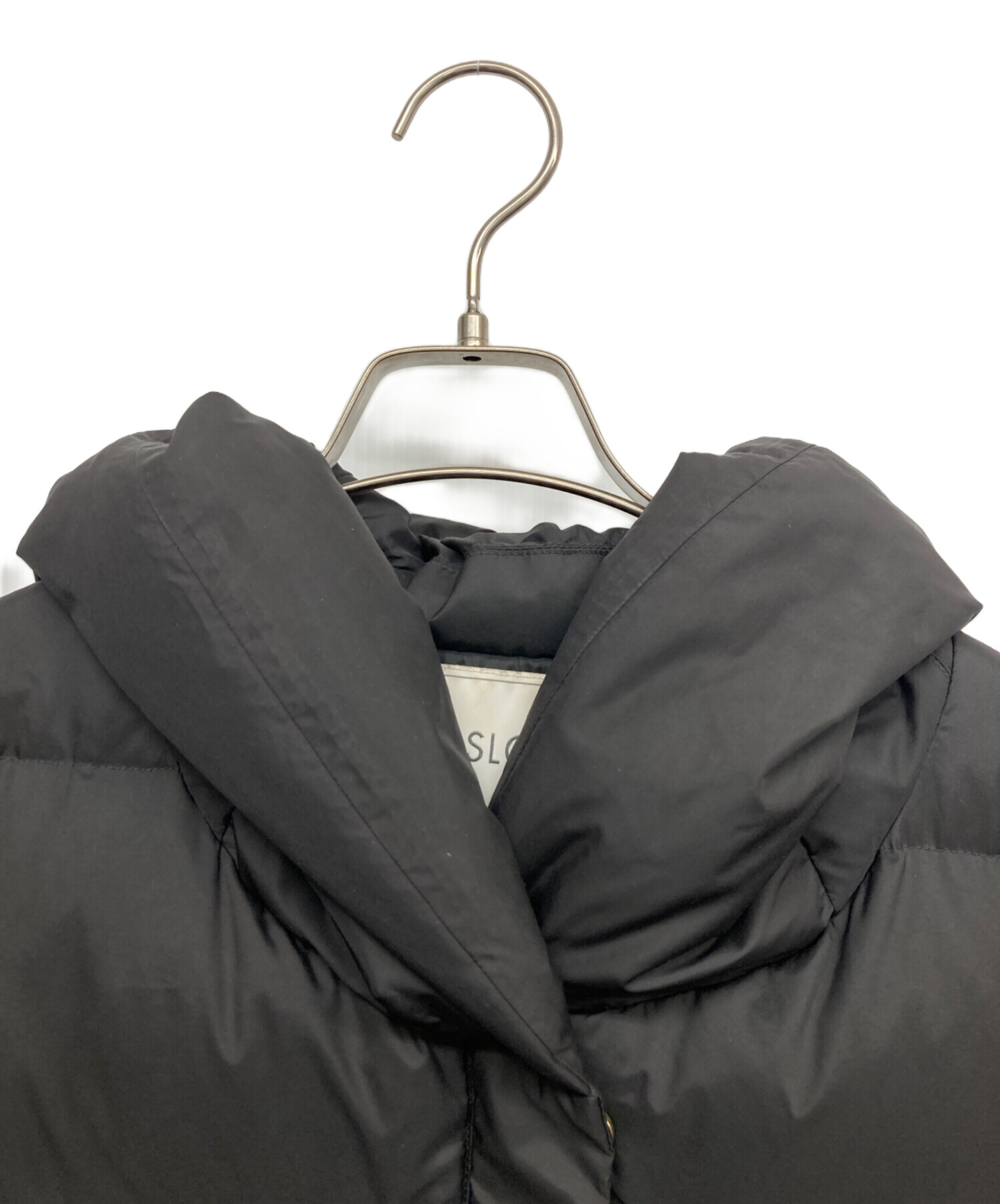 スローブイエナ　ショールフードショートダウンコート　ブラック SLOBE IENA（スローブイエナ）の「ショールフード ショートダウン