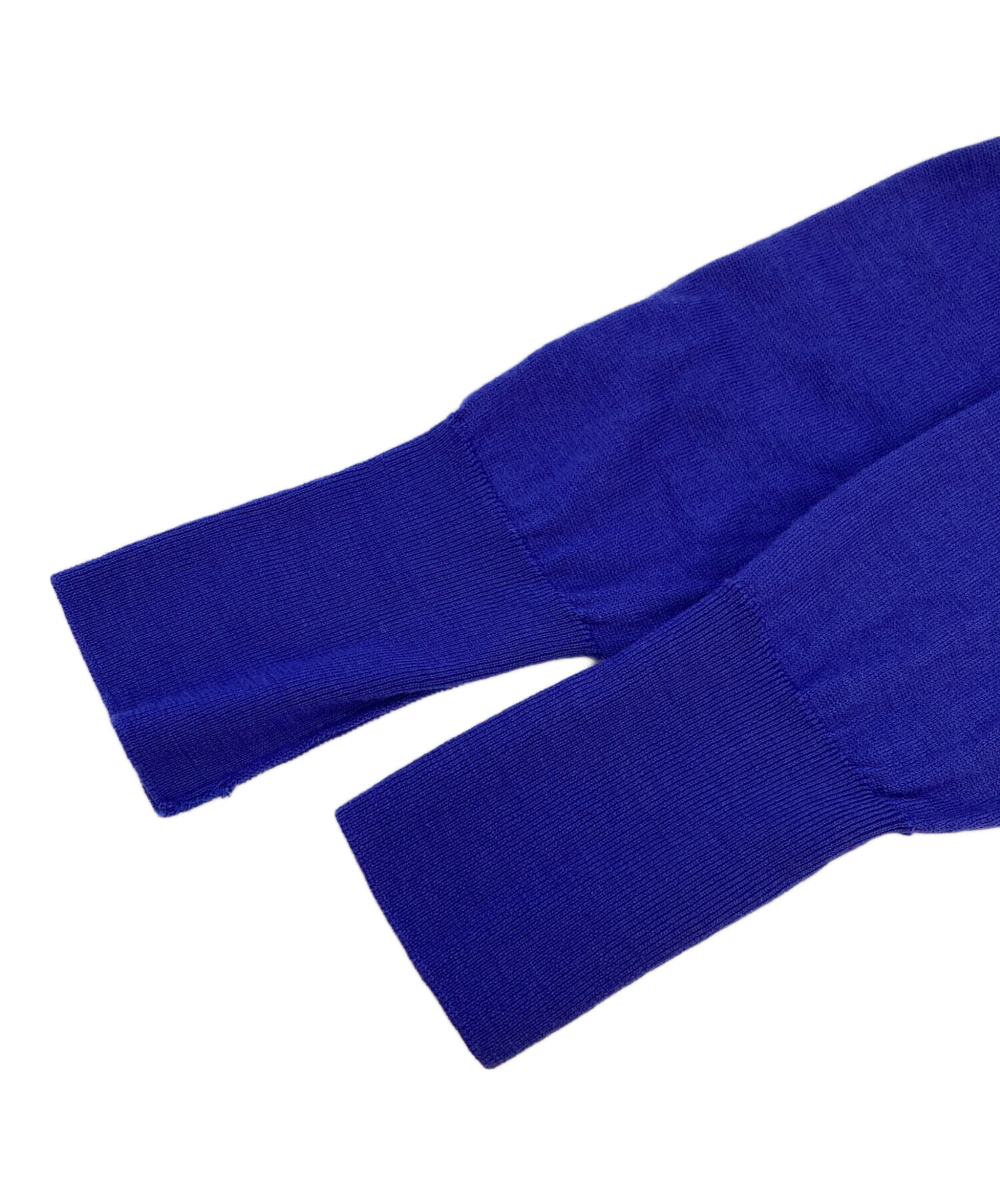 【新品未使用】JOHN SMEDLEY パープル　Vネックセーター Mサイズ 新品未使用】JOHN SMEDLEY パープル Vネックセーター Mサイズ - メルカリ