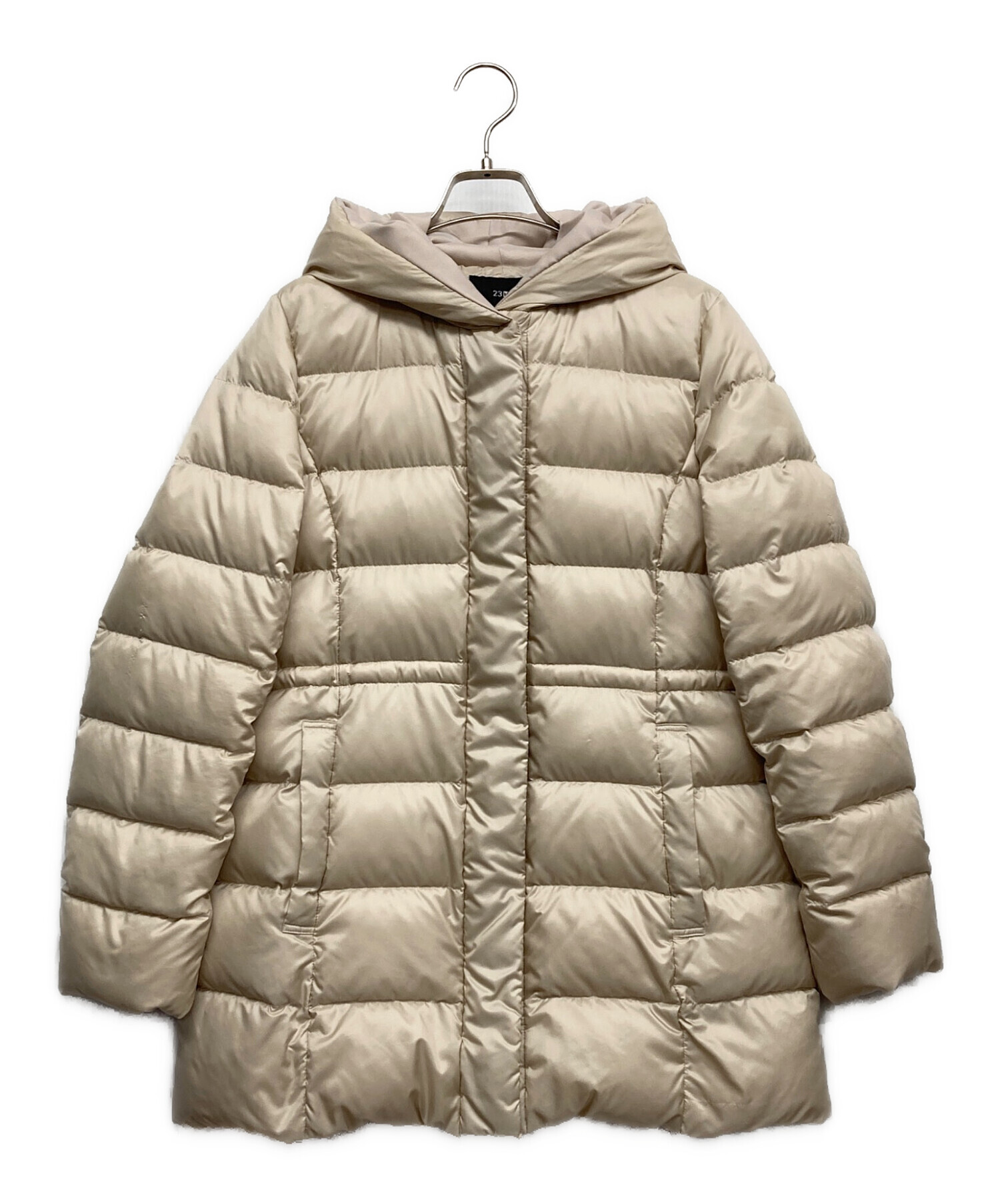 中古・古着通販】23区 (ニジュウサンク) シレータフタ ショート ダウン 
