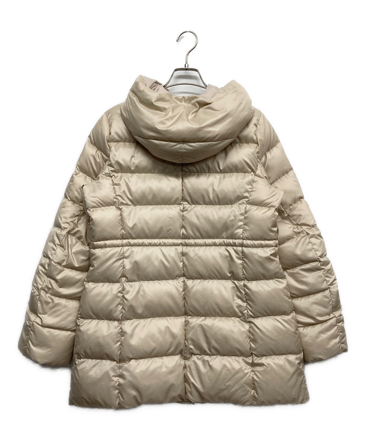 中古・古着通販】23区 (ニジュウサンク) シレータフタ ショート ダウン 