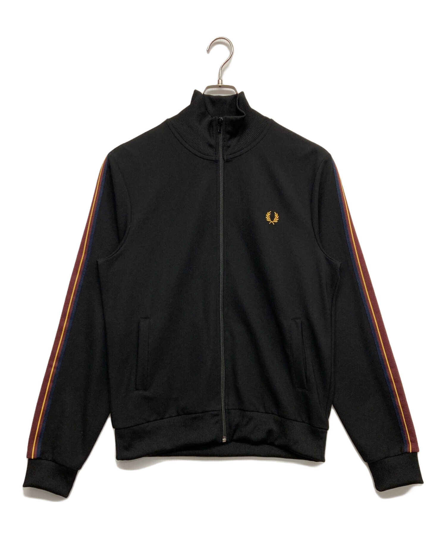 【未使用タグ付】FREED PERRY トラックジャケット ブラック M 中古・古着通販】FRED PERRY (フレッドペリー) トラックジャケット