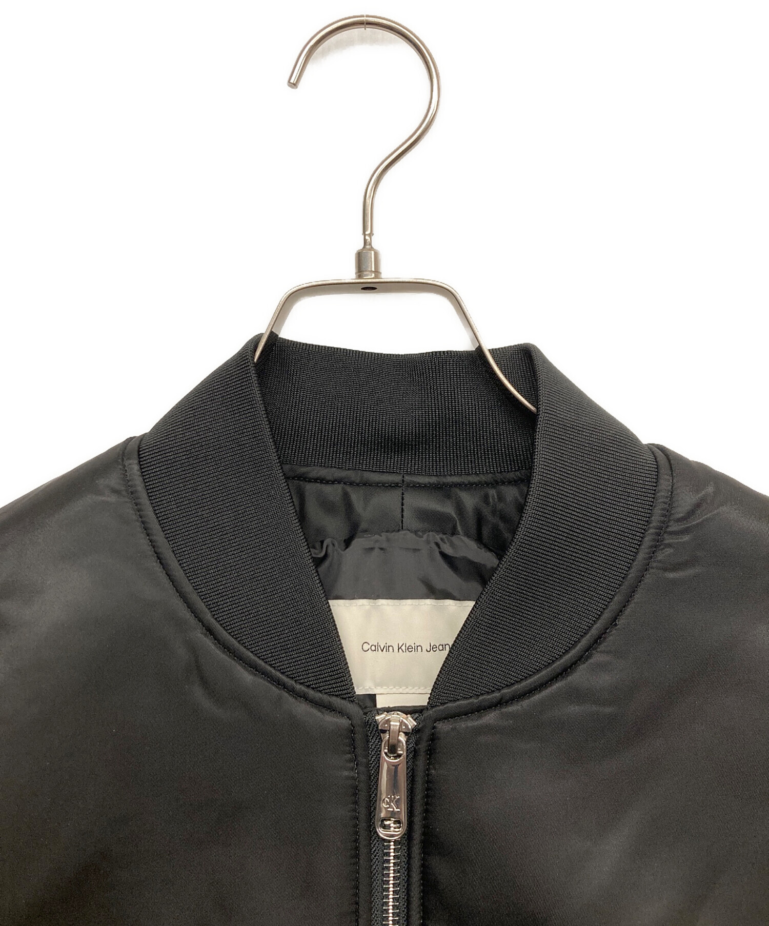 カルバンクライン　リバーシブル ボンバージャケット　Mサイズ　未使用 中古・古着通販】Calvin Klein (カルバンクライン) ボンバージャケット