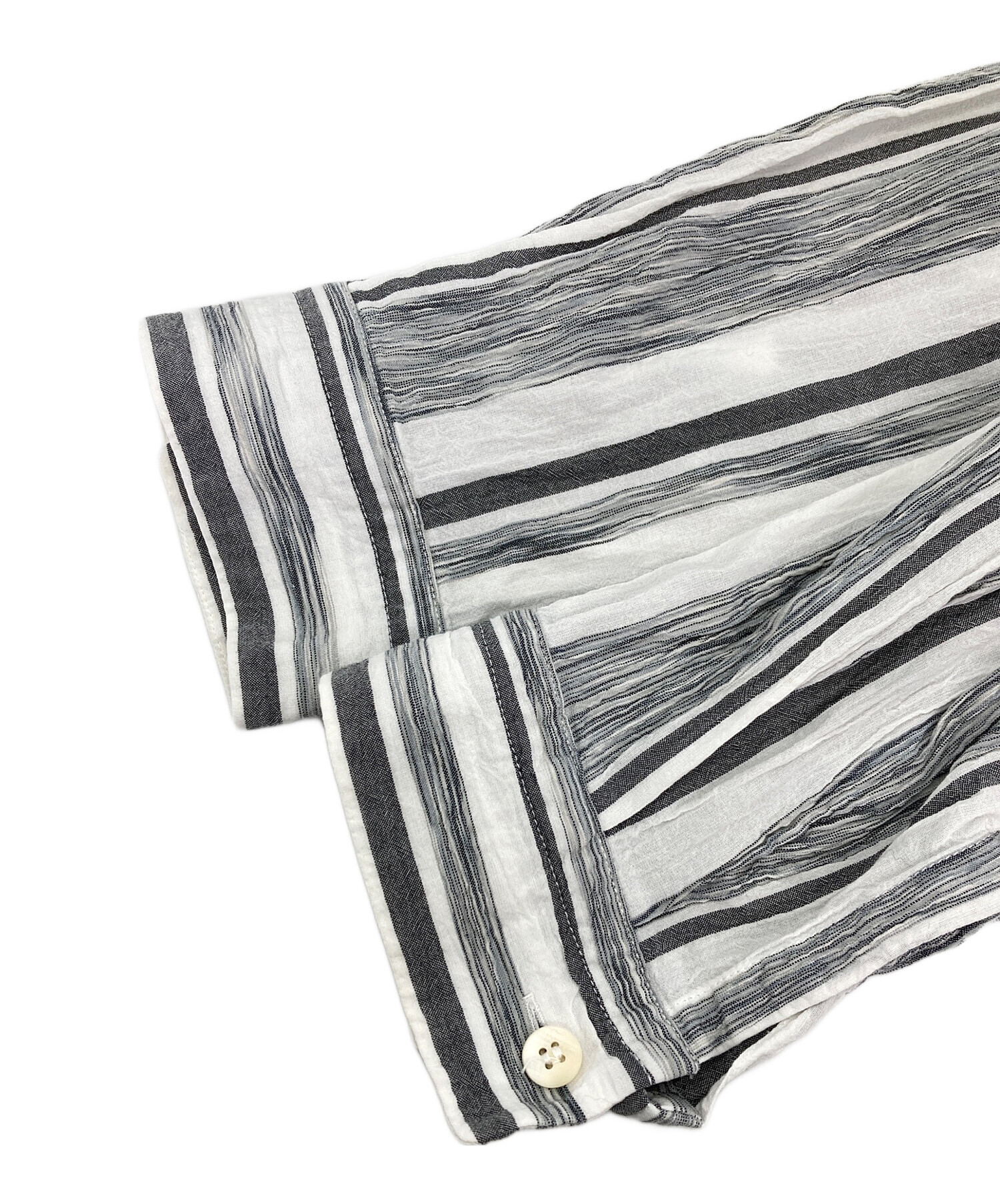 ISSEY MIYAKE MEN イッセイミヤケ　マオカラーシャツ　Mサイズ 中古・古着通販】ISSEY MIYAKE MEN (イッセイミヤケメン) ストライプ