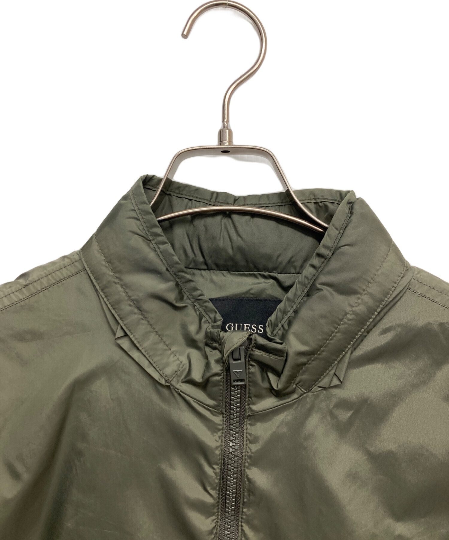 中古・古着通販】GUESS (ゲス) ナイロンジャケット オリーブ サイズ:M 