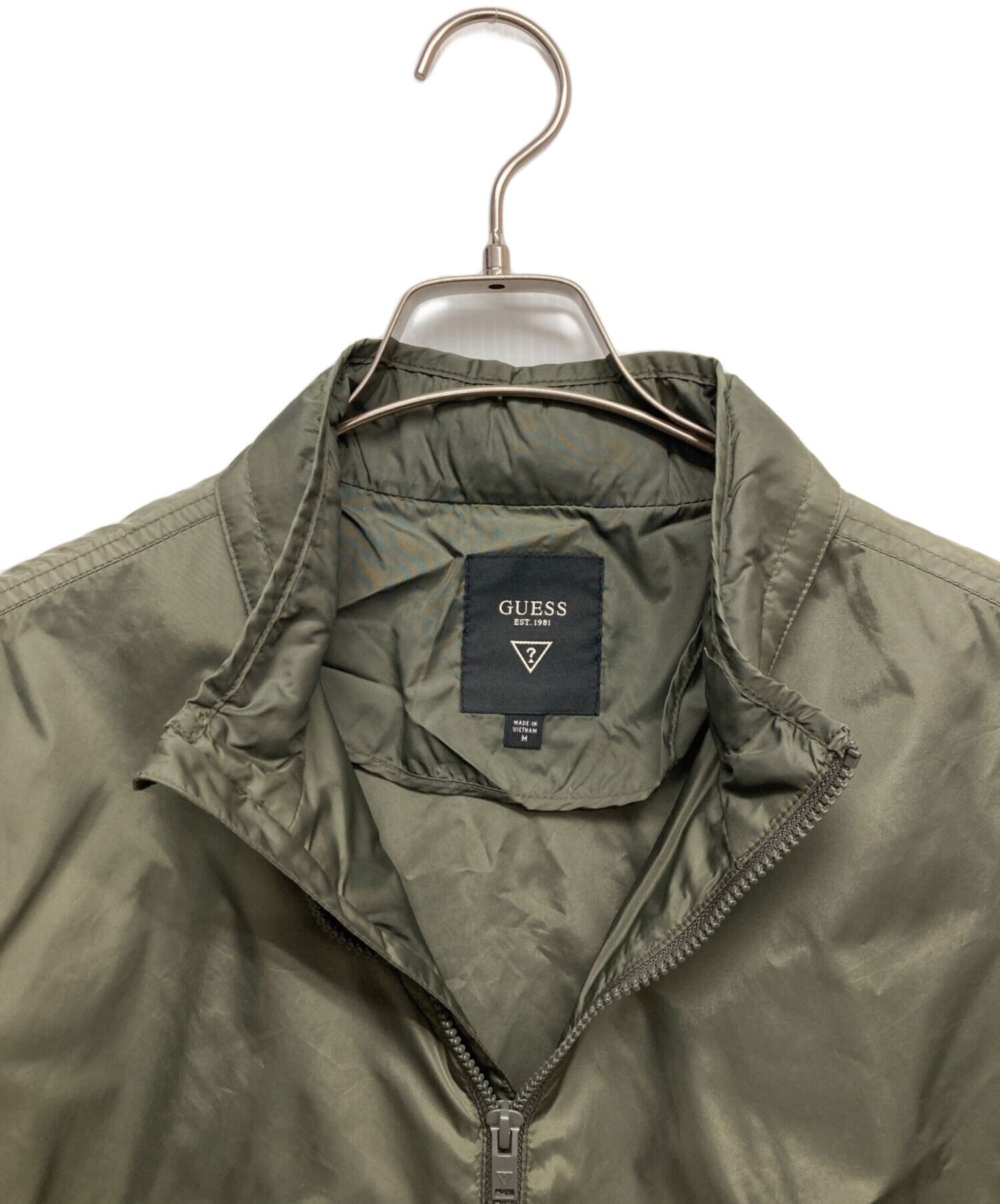 中古・古着通販】GUESS (ゲス) ナイロンジャケット オリーブ サイズ:M 