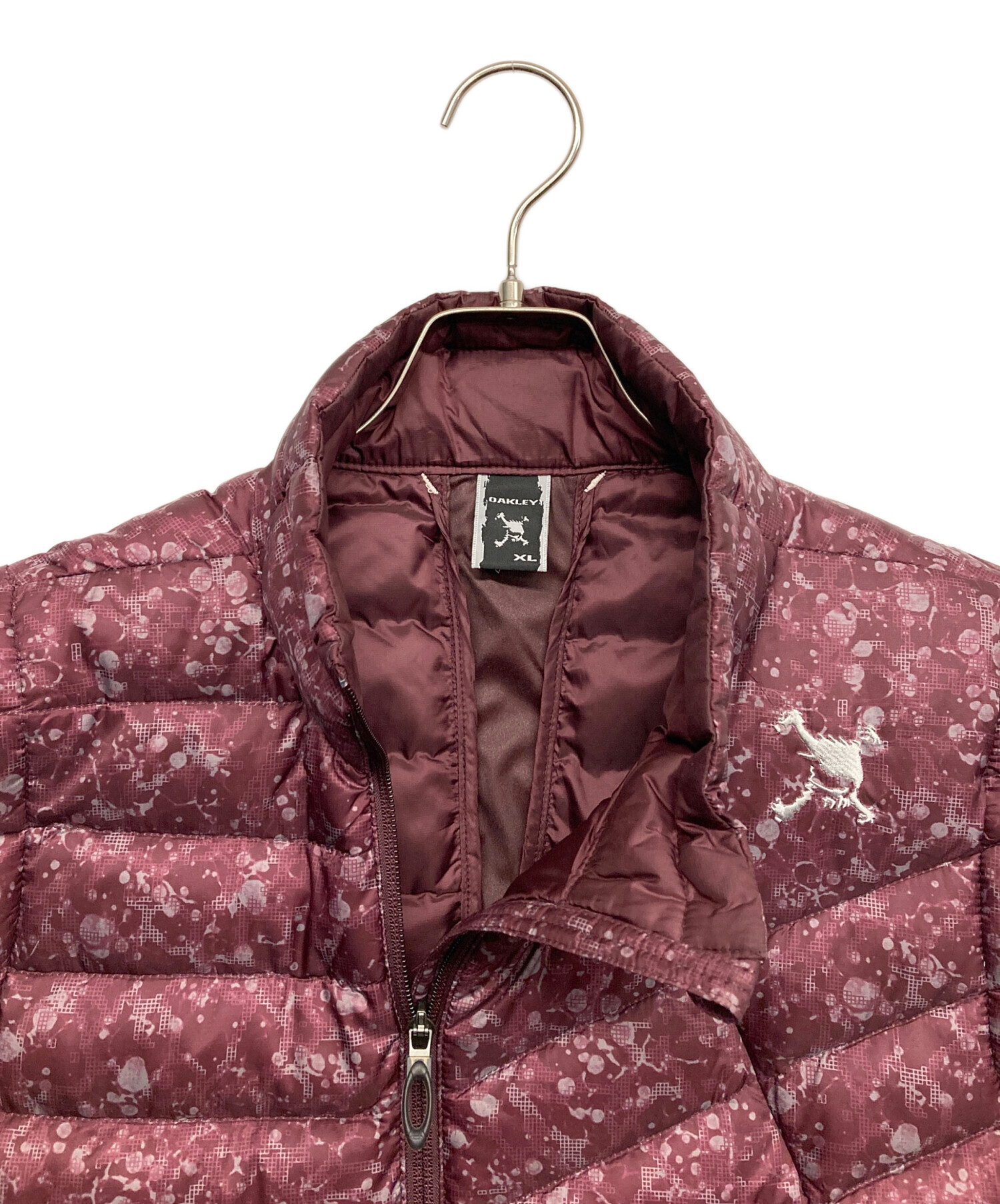 中古・古着通販】OAKLEY (オークリー) ダウンベスト レッド サイズ:XL