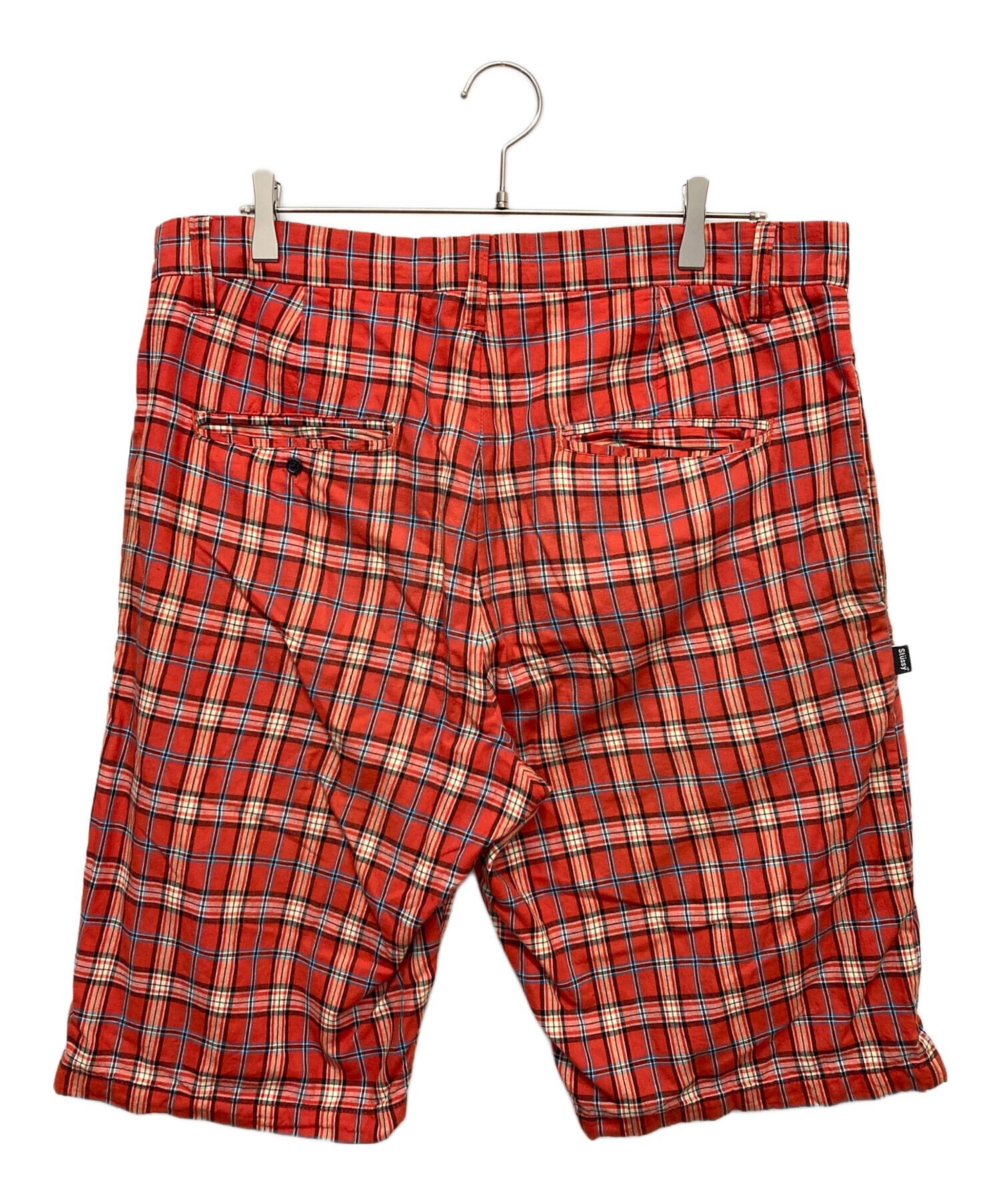 中古・古着通販】stussy (ステューシー) チェックハーフパンツ レッド