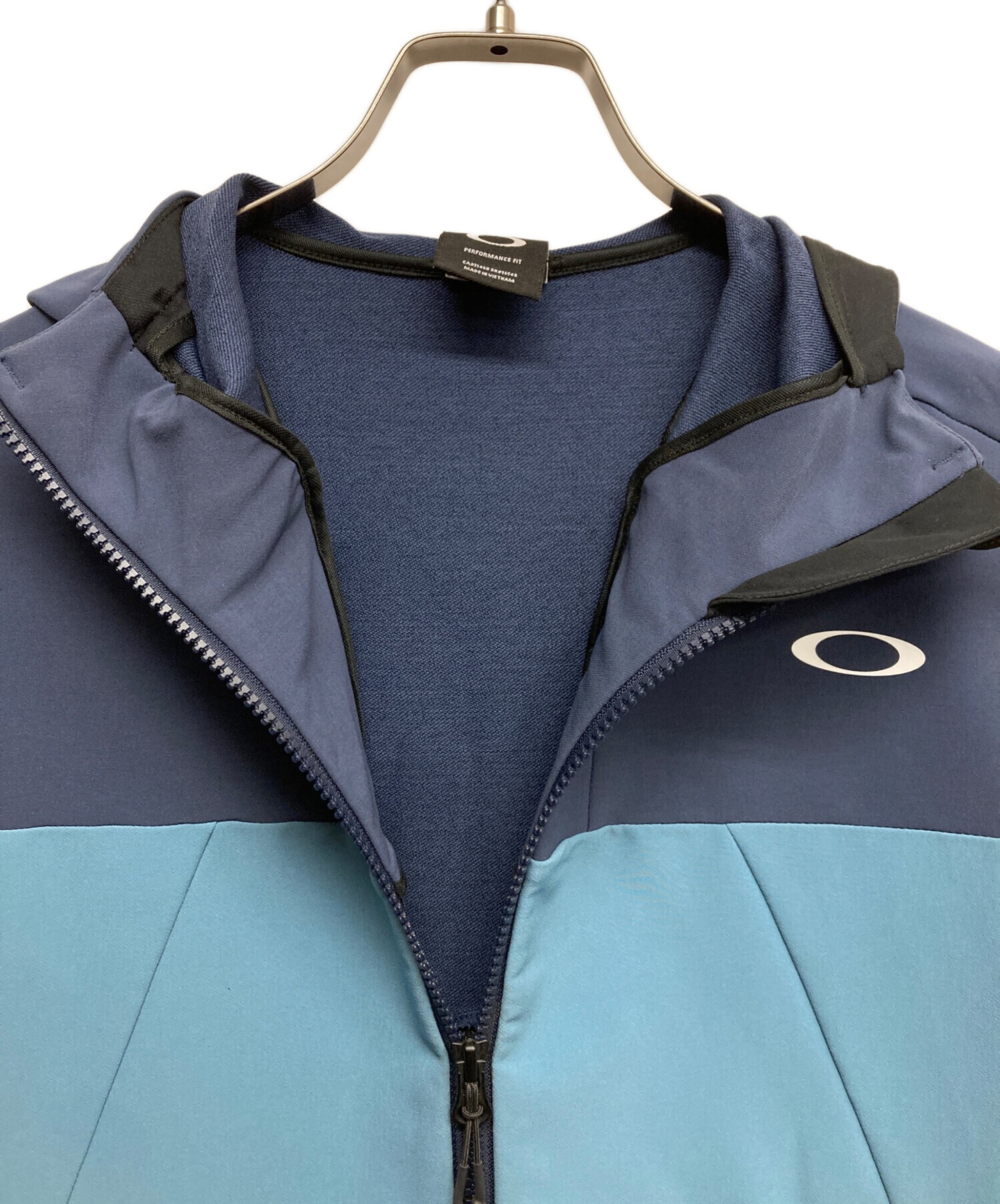 中古・古着通販】OAKLEY (オークリー) ソフトシェルジャケット ブルー 
