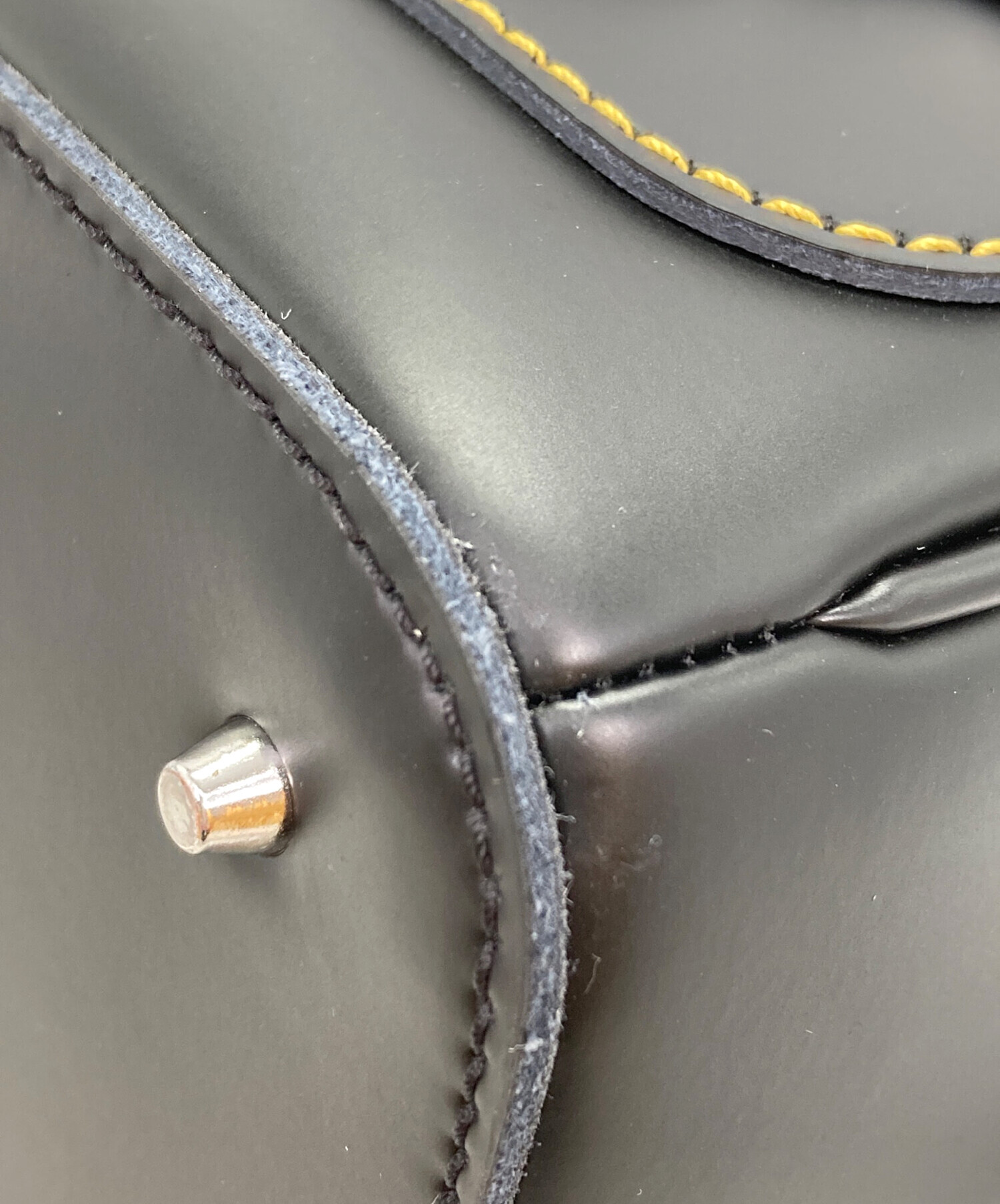 中古・古着通販】Dr.Martens (ドクターマーチン) トップ ハンドル 