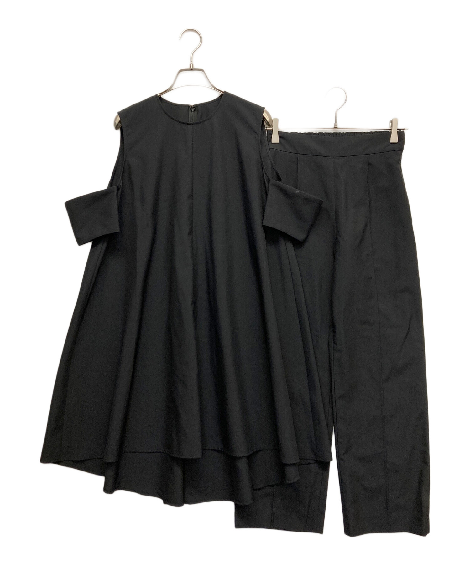 RIM.ARK  リムアーク RIM.ARK(リムアーク)｜Side tuck sporty PT/パンツ/ブラック の通販