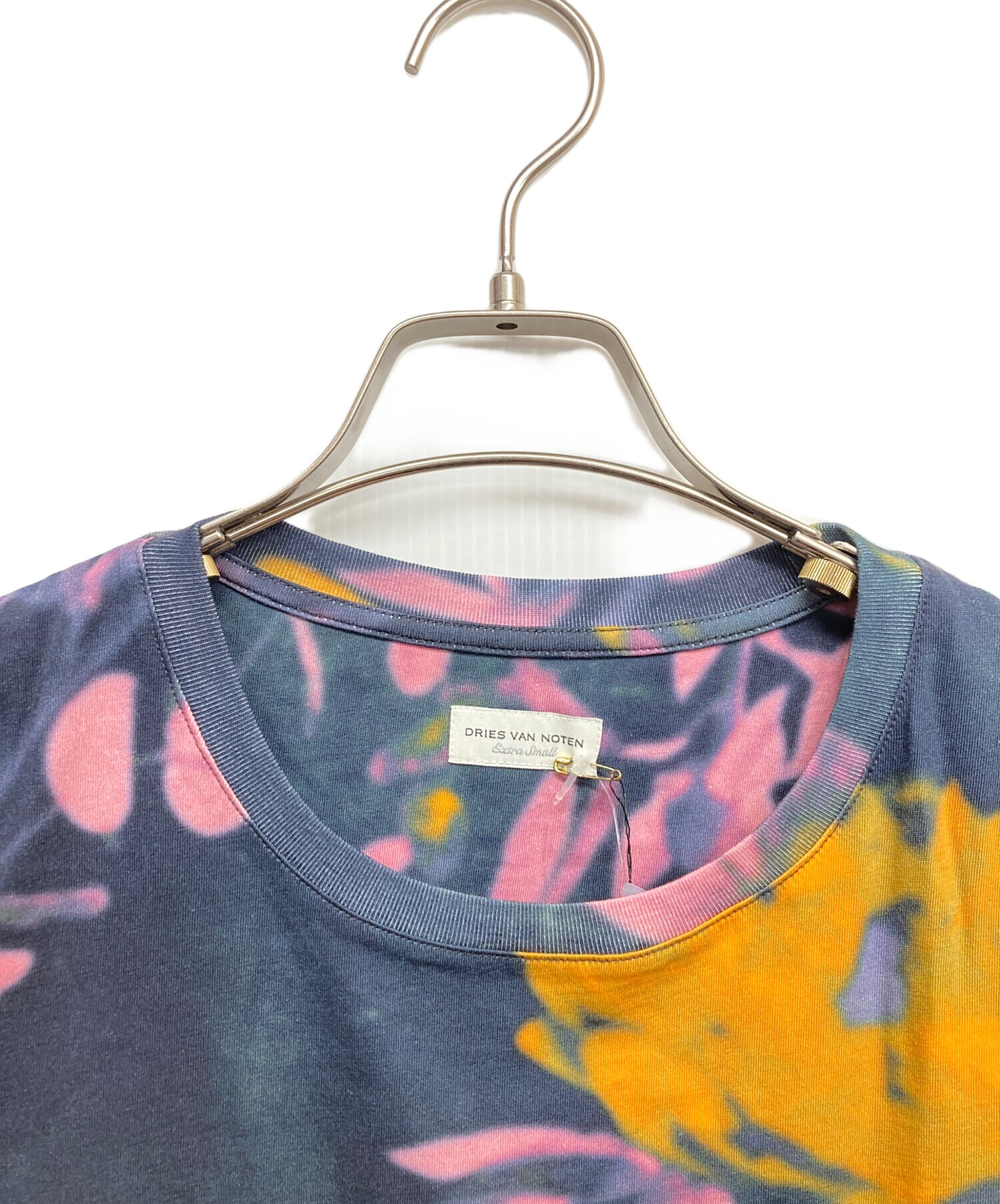 DRIES VAN NOTEN ドリスヴァンノッテン フラワープリントTシャツ  ブルー イエロー XS 中古・古着通販】DRIES VAN NOTEN (ドリスヴァンノッテン) フラワー