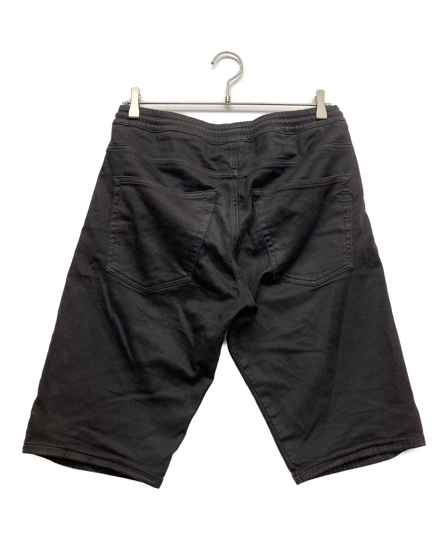 中古・古着通販】DIESEL (ディーゼル) ハーフパンツ ブラック サイズ