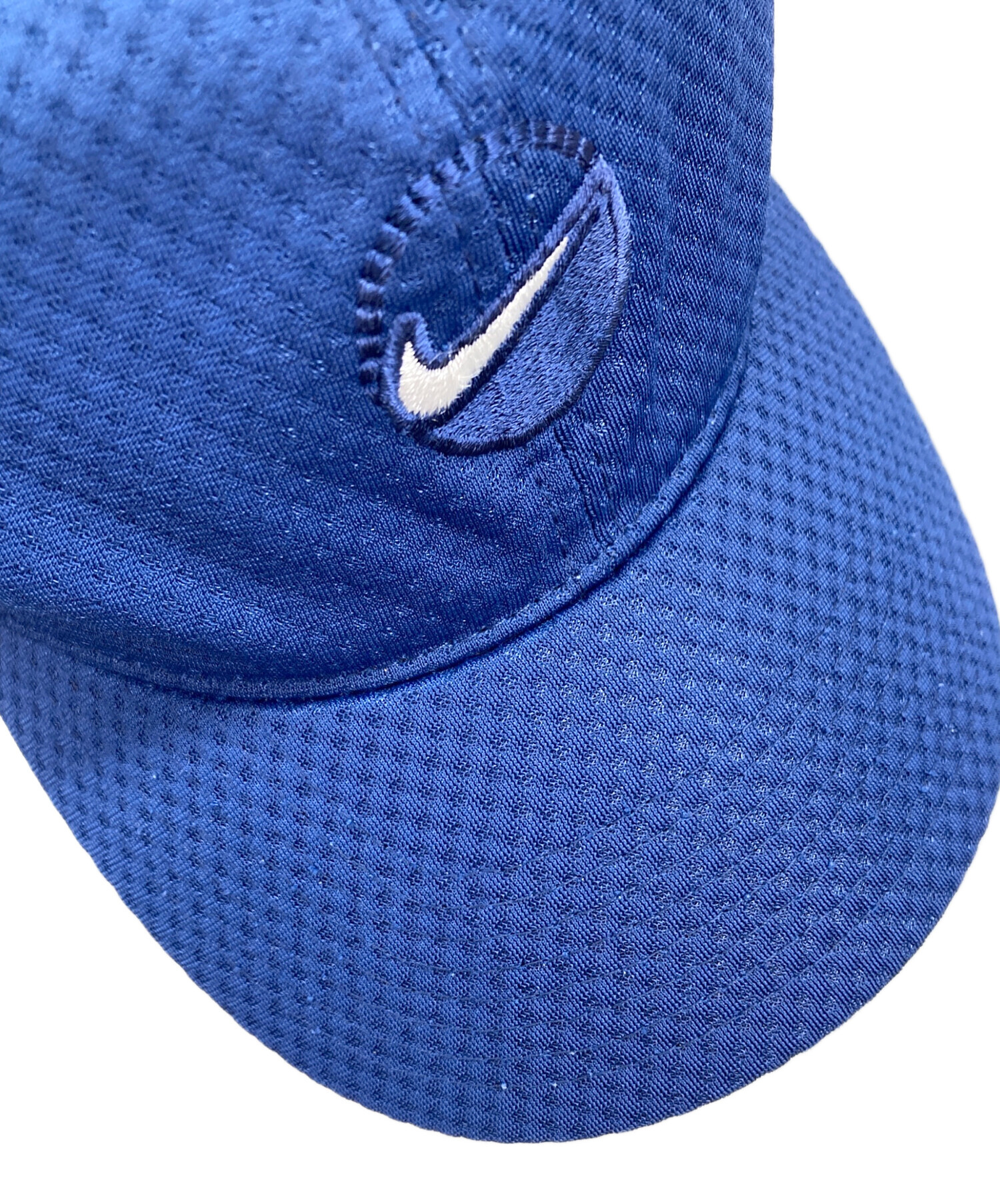 【至高のゴールド刺繍】00s ナイキ キャップ 鬼フェード 紺 銀タグ 中古・古着通販】NIKE (ナイキ) 00S 6パネルメッシュキャップ ブルー