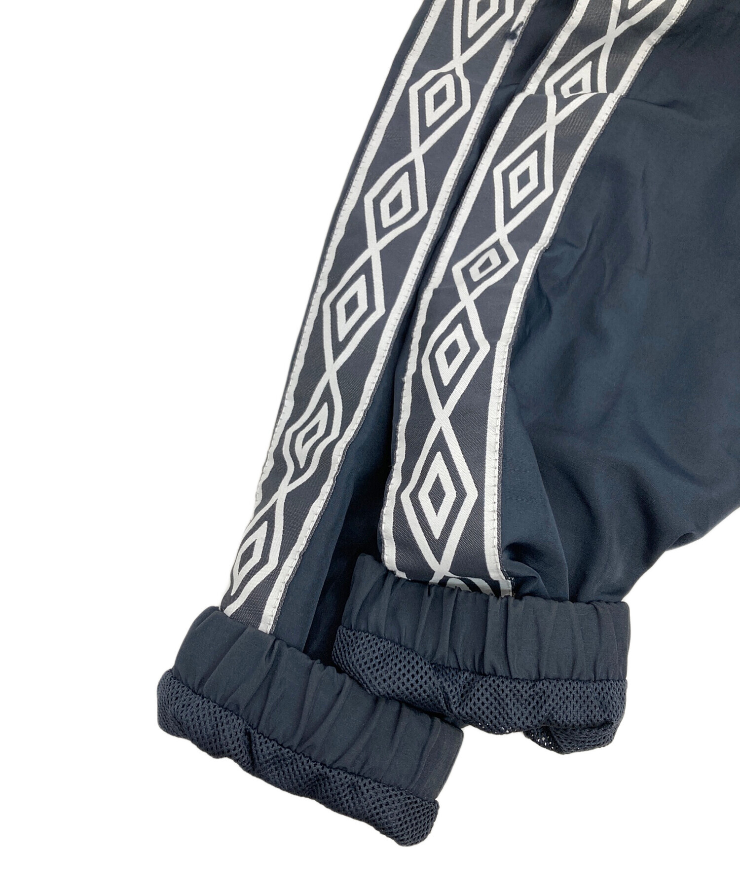 中古・古着通販】UMBRO (アンブロ) ナイロンジップアップジャケット
