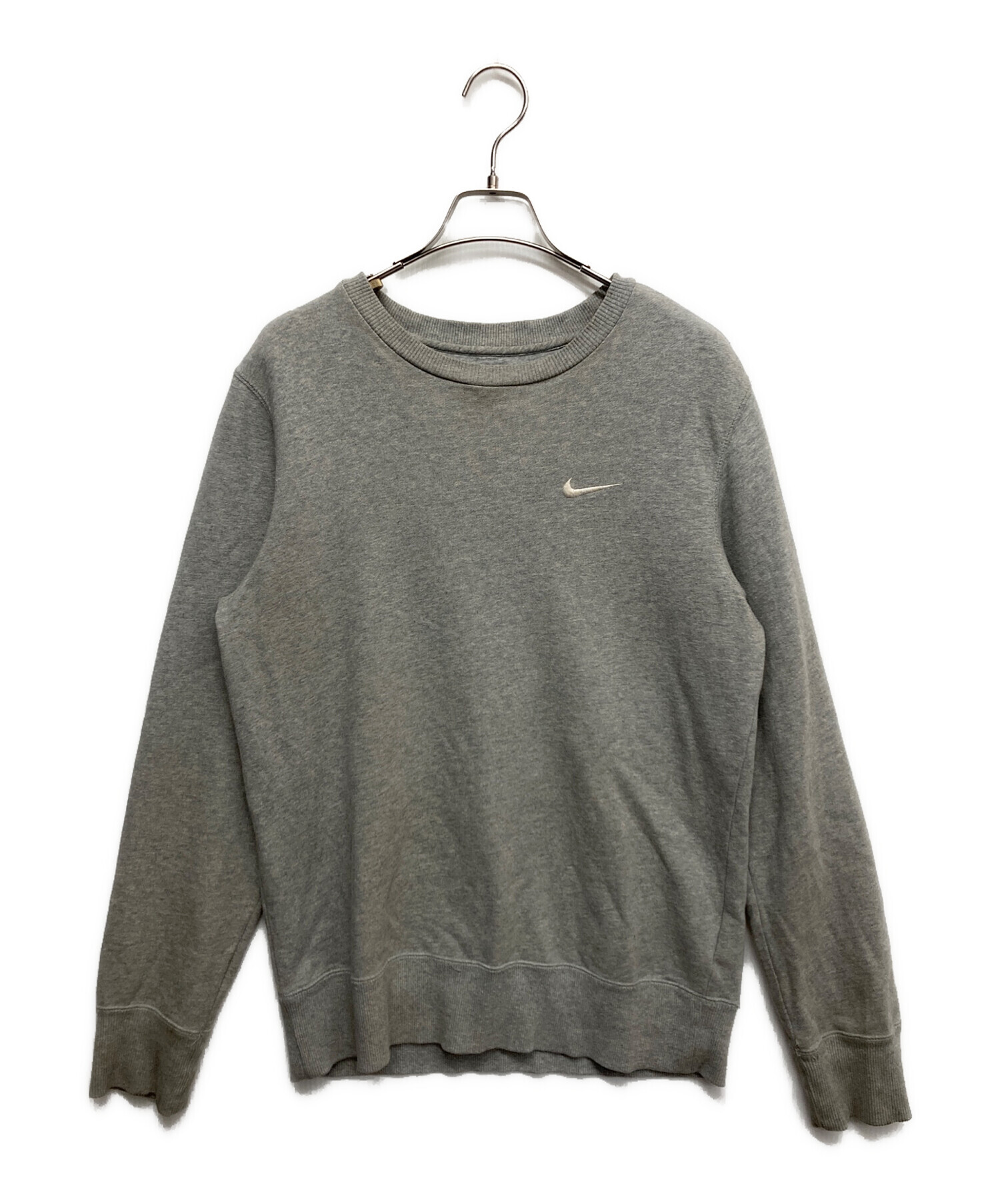 中古・古着通販】NIKE (ナイキ) ワンポイントロゴスウェット グレー