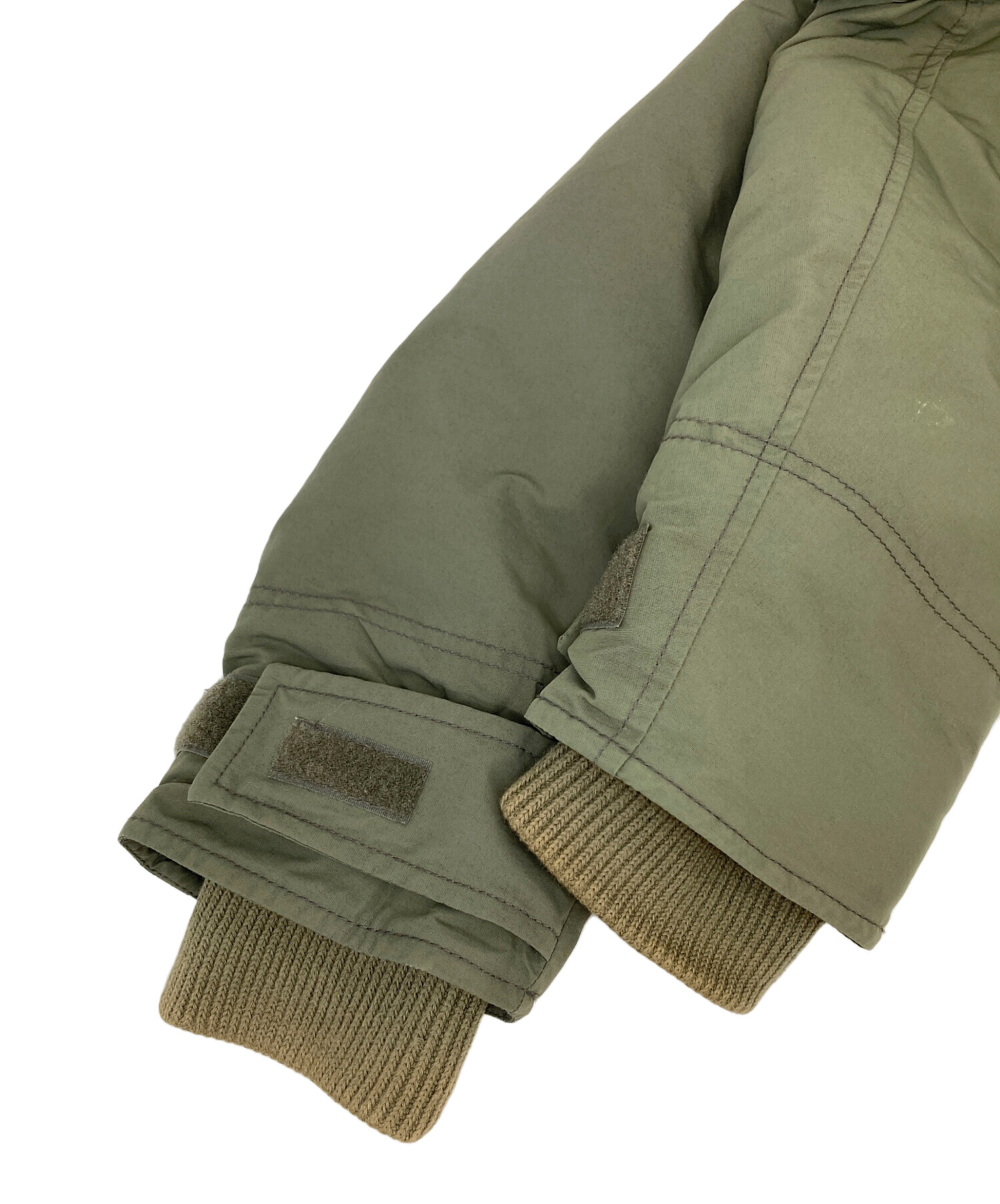 ファー付きオリーブミリタリージャケット 中古・古着通販】DIESEL (ディーゼル) ファー付きミリタリージャケット