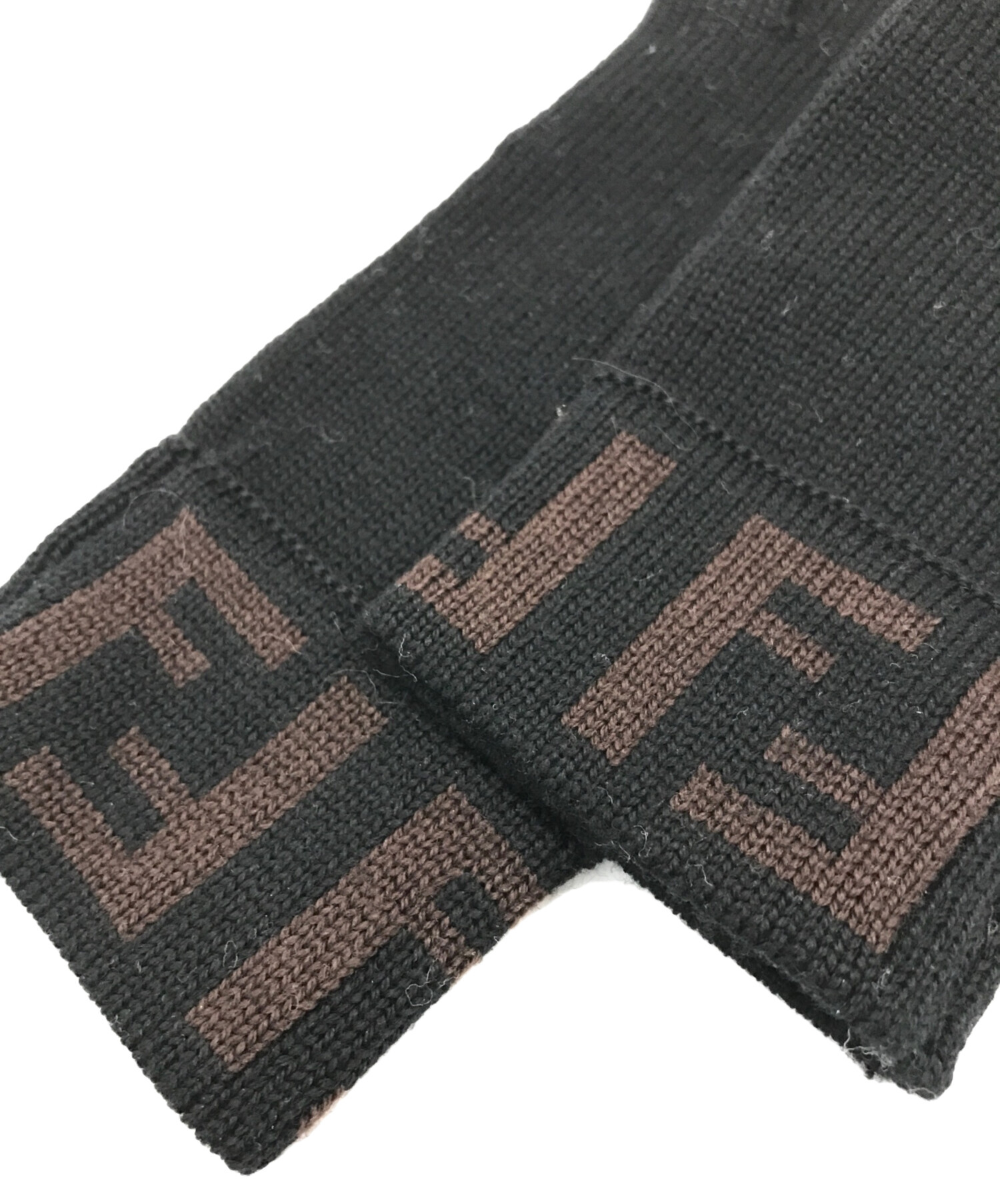 中古・古着通販】FENDI (フェンディ) ニット手袋 ブラック×ブラウン