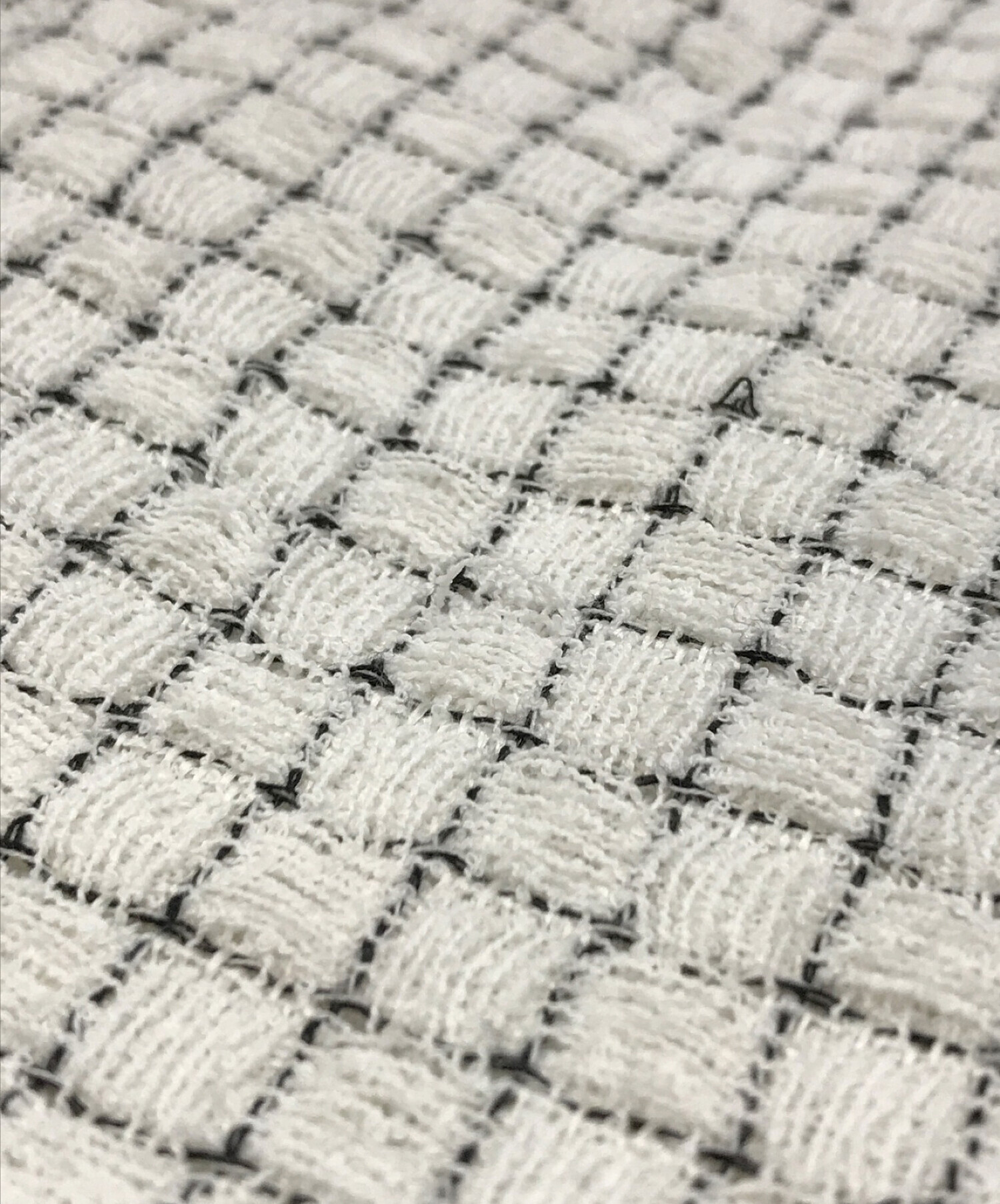 CHANEL ツイードコート ヴィンテージ 中古・古着通販】CHANEL (シャネル) ノーカラーツイードコート