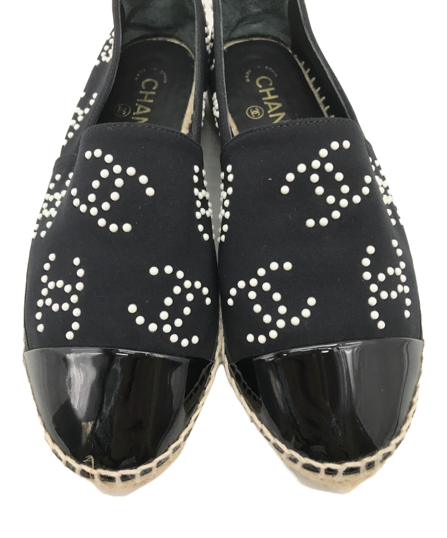 シャネル レザー ココマーク パール エスパドリーユ フラットサンダル ブラック シャネル レザー ココマーク パール エスパドリーユ フラットサンダル