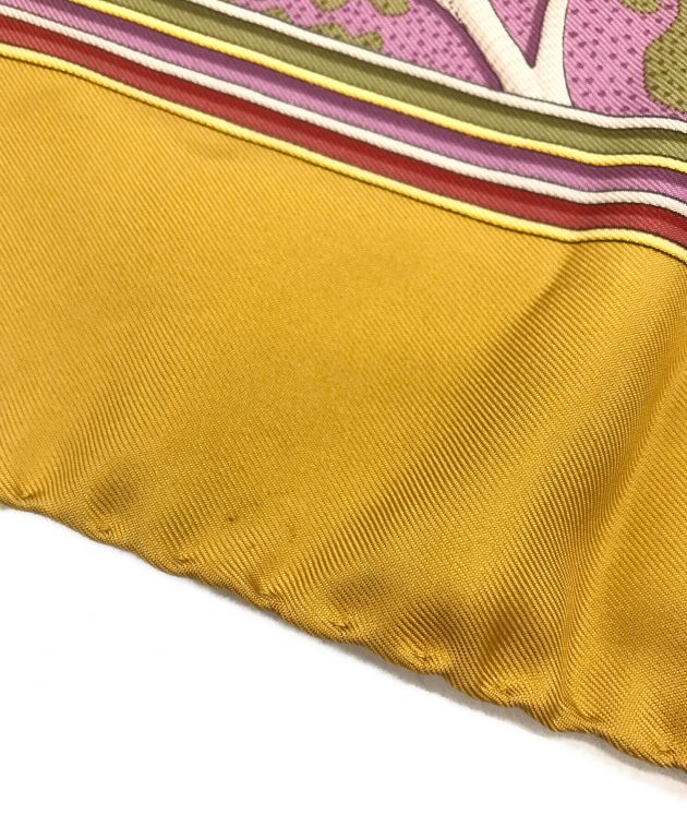☆超美品☆フェラガモ☆美しいスカーフ柄☆タイガー☆トラ☆シルク☆クッション☆ 中古・古着通販】Salvatore Ferragamo (サルヴァトーレ フェラガモ