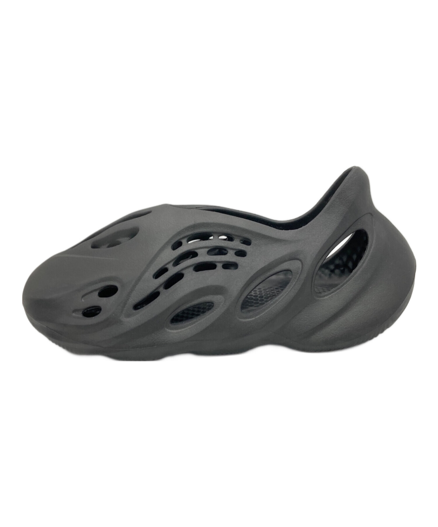 靴 adidas YEEZY Foam Runner US 5 / JP 23.5 靴 adidas YEEZY Foam Runner US 5 / JP 23.5 Adidas Yeezy Foam