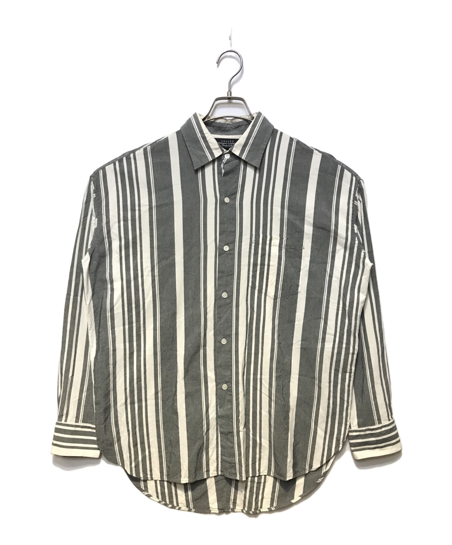 古着 UNUSED アンユーズド ストライプ シルク シャツ アイスグレイ 中古・古着通販】UNUSED (アンユーズド) ストライプシャツ グレー