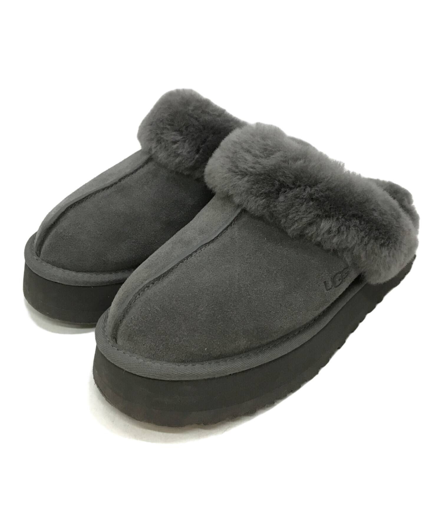 中古・古着通販】UGG (アグ) スリッポン グレー サイズ:24cm