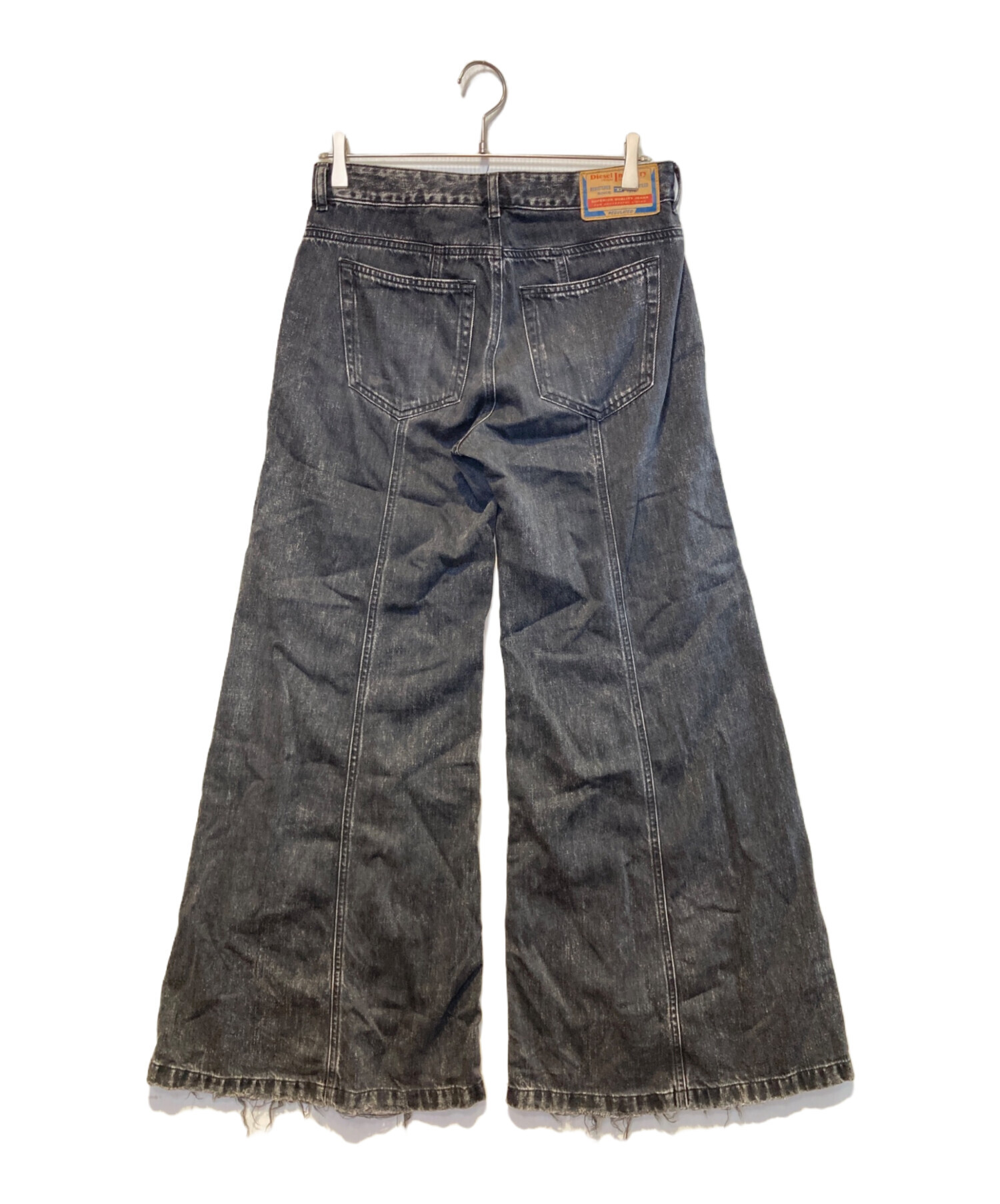 中古・古着通販】DIESEL (ディーゼル) フレアデニムパンツ ブラック