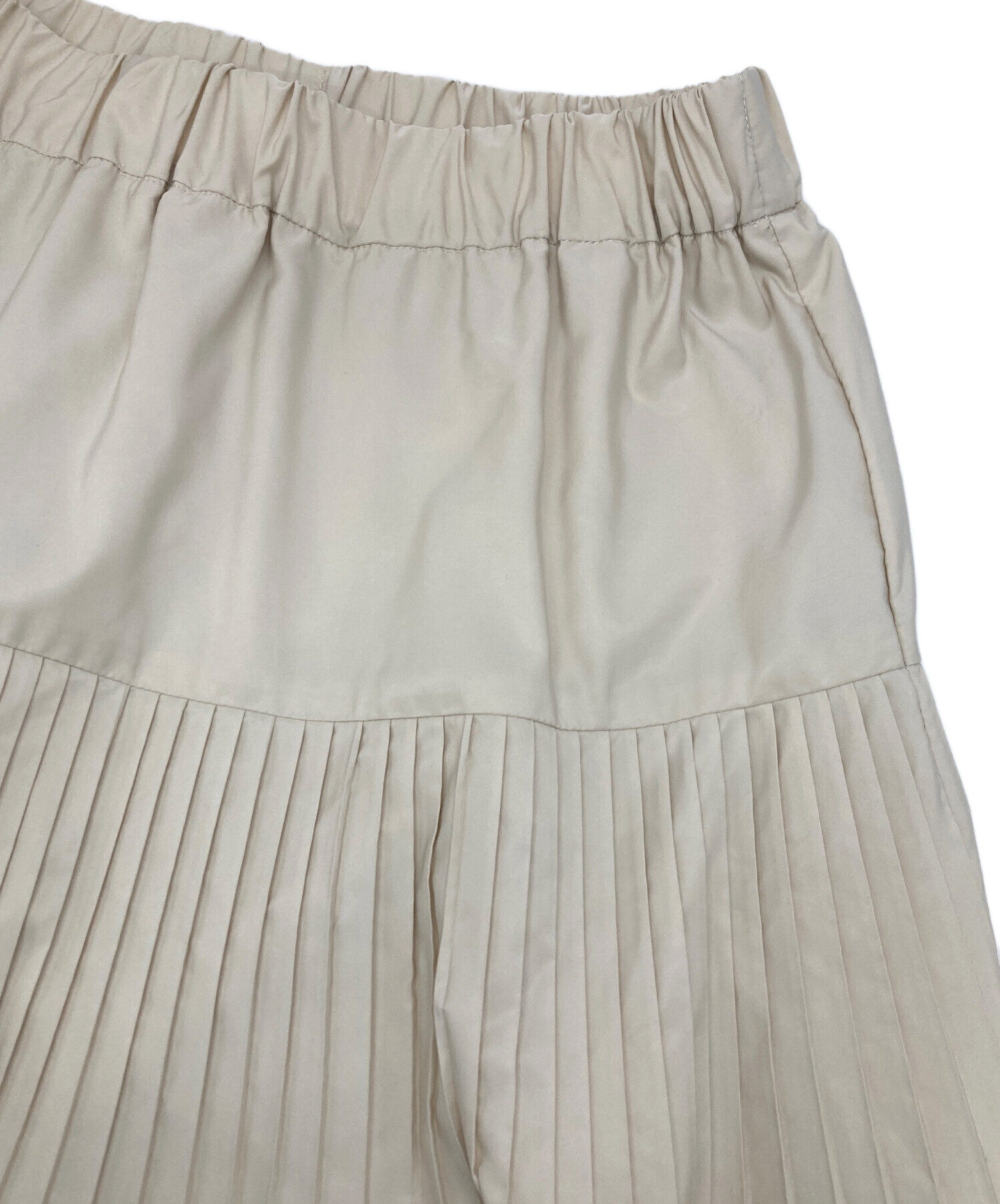 BEARDSLEY ビアズリー　プリーツティアードスカート 新品未着用 ビアズリー BEARDSLEY プリーツティアードスカート （white