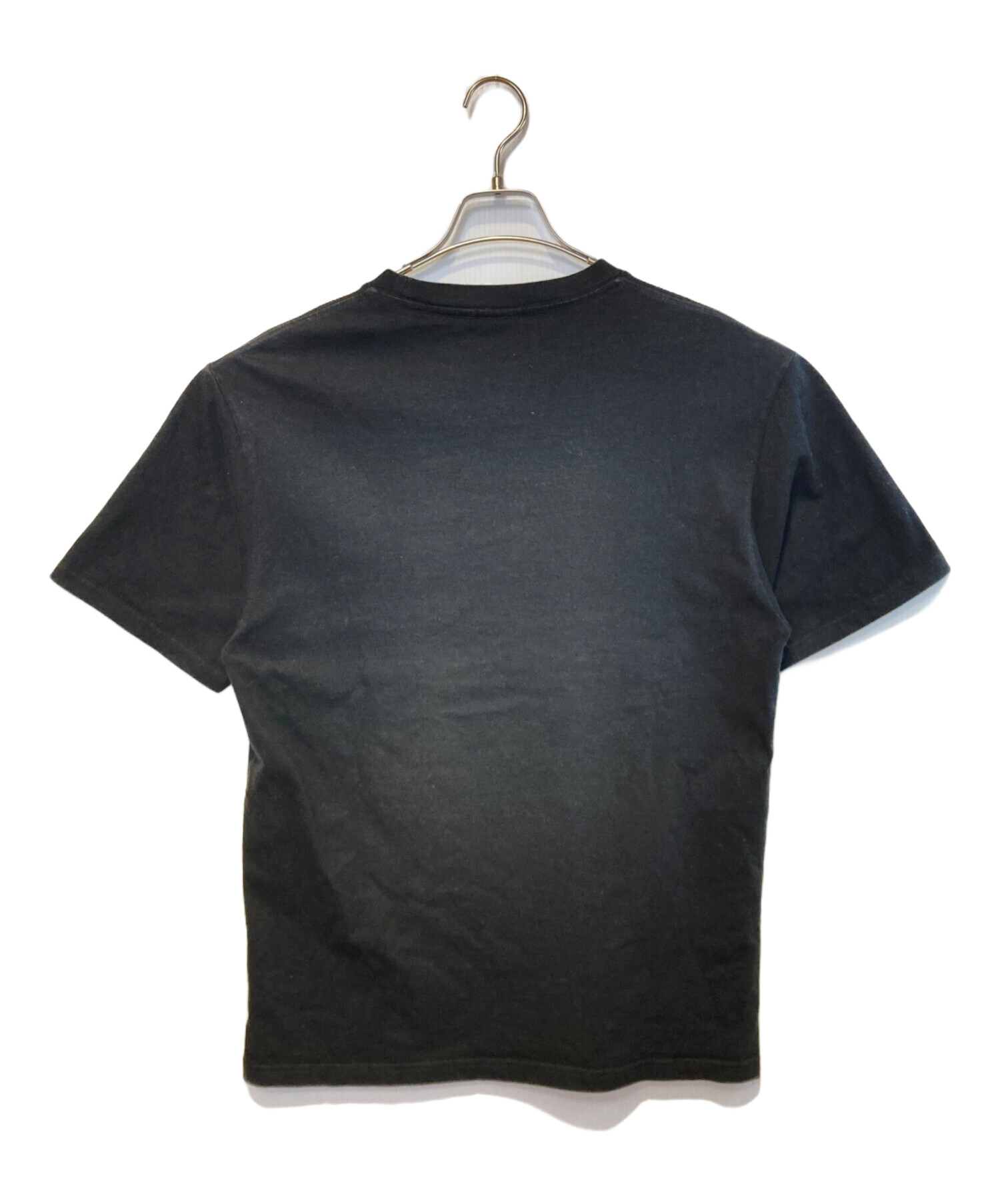 LESSERAFIM Peaches Tシャツ Mサイズ ブラック 中古・古着通販】peaches (ピーチーズ) LE SSERAFIM (ルセラフィム