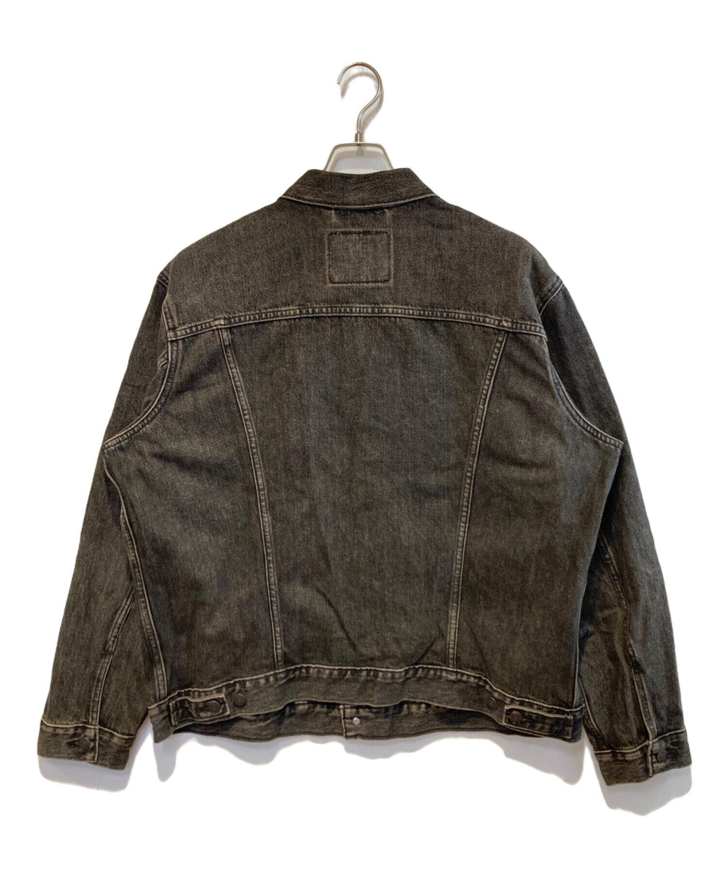 中古・古着通販】LEVI'S (リーバイス) トラッカージャケット ブラック