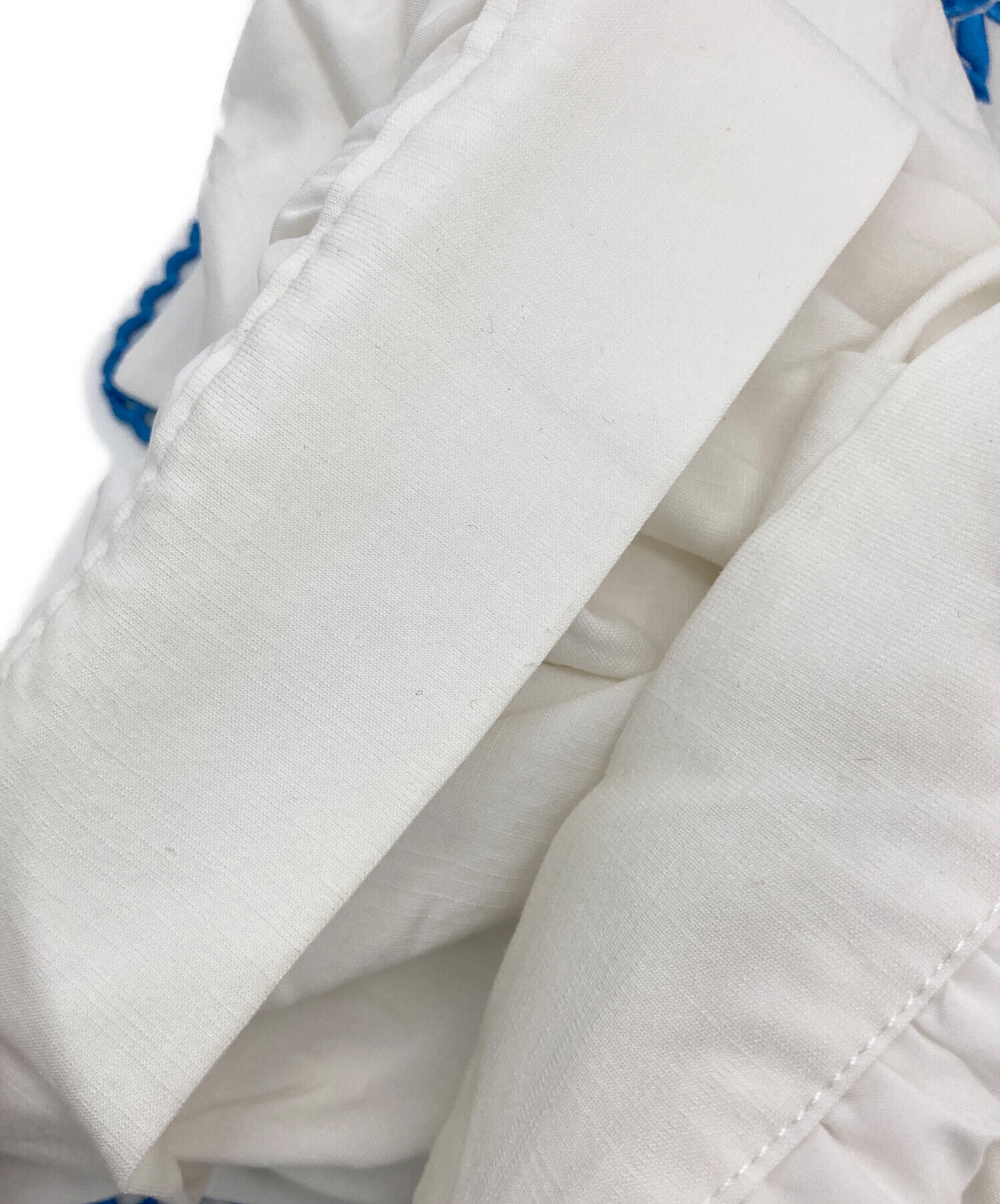 中古・古着通販】Tnewties (トゥエンティーズ) この料理にはにんじんが