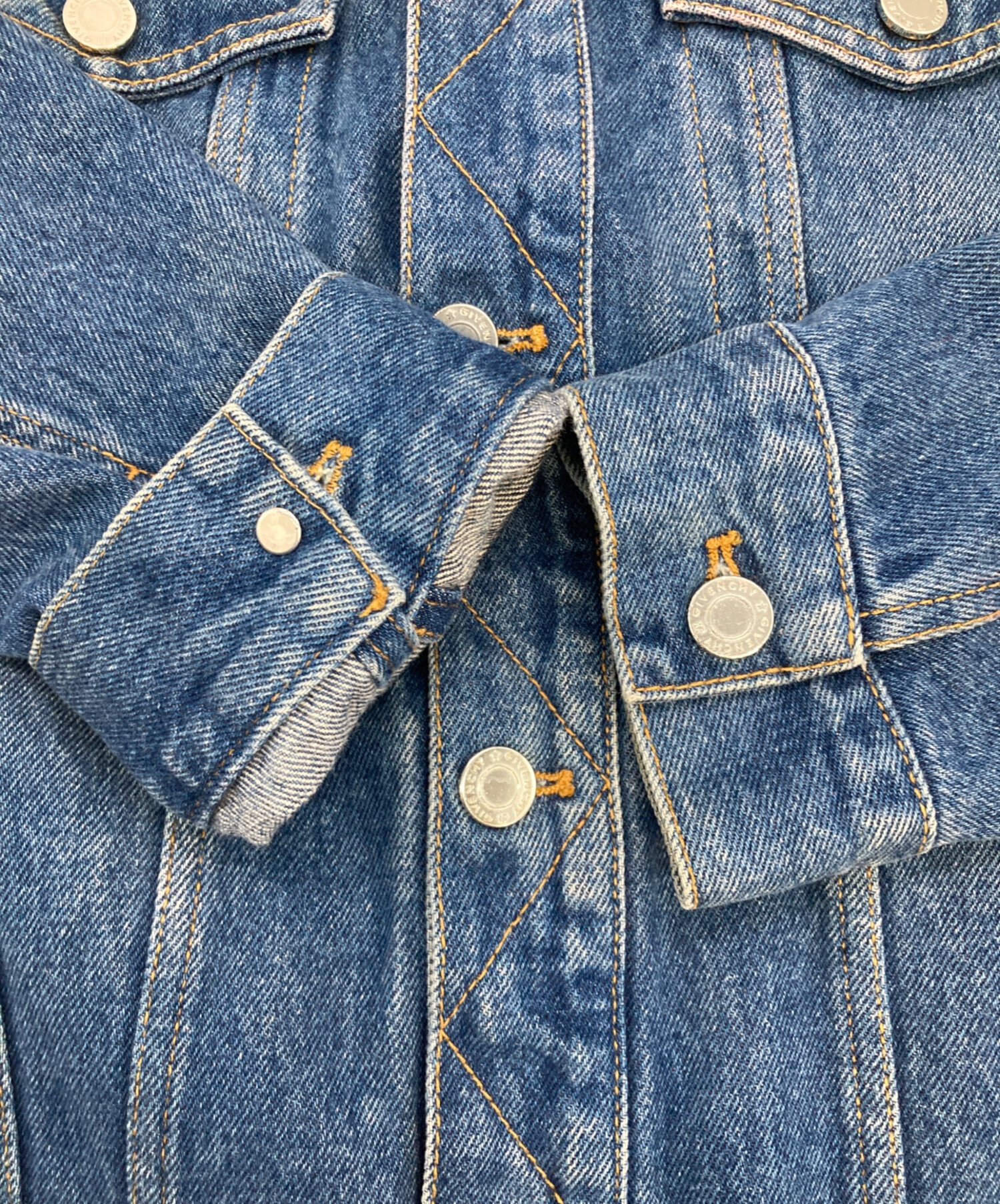 GIVENCHY vintage加工 デニムジャケット/トラッカー/XS/正規品 中古・古着通販】GIVENCHY (ジバンシィ) バックロゴトラッカー
