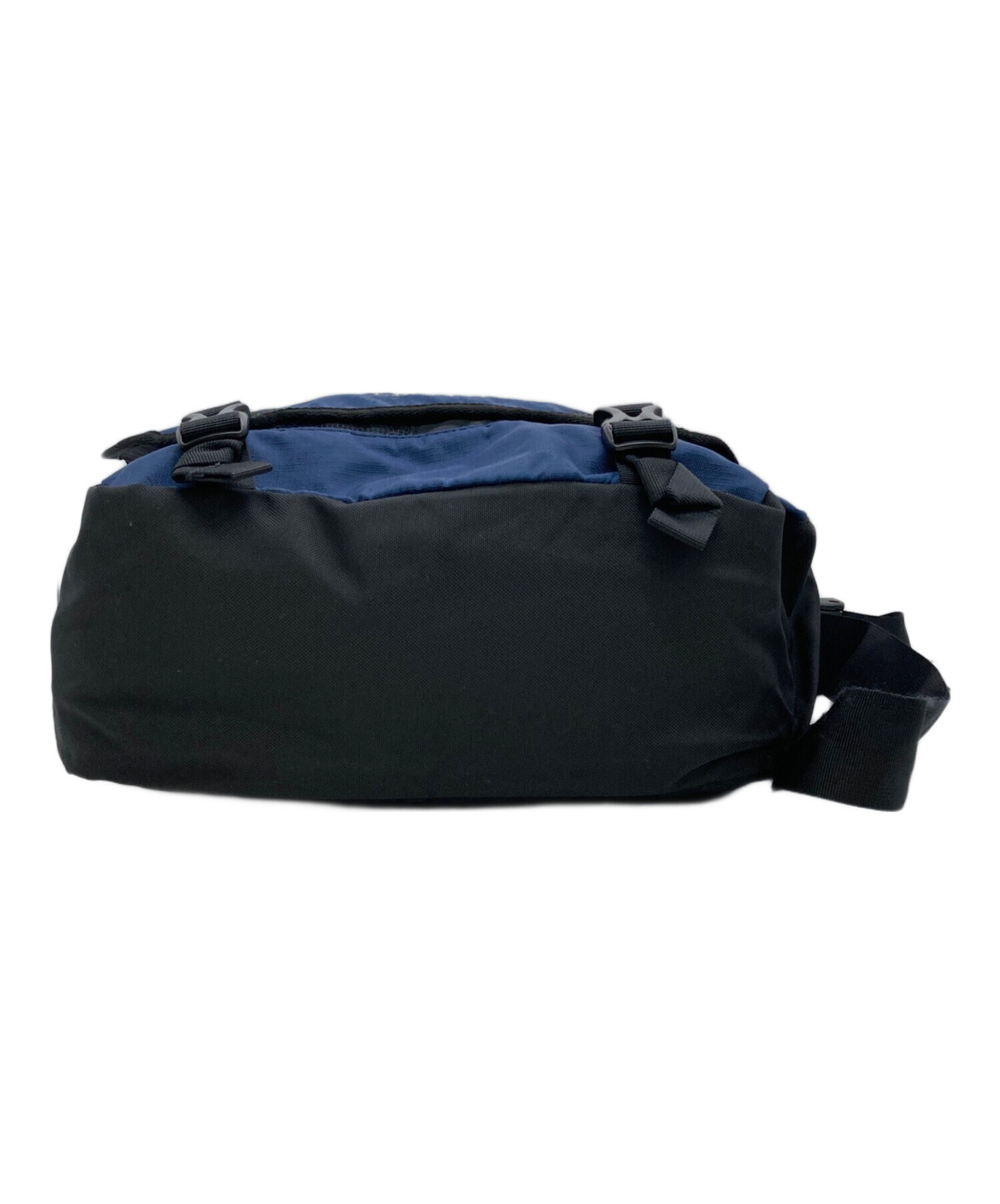 中古・古着通販】L.L.Bean (エルエルビーン) ナイロンメッセンジャー 中古・古着通販】L.L.Bean (エルエルビーン) ナイロンメッセンジャー