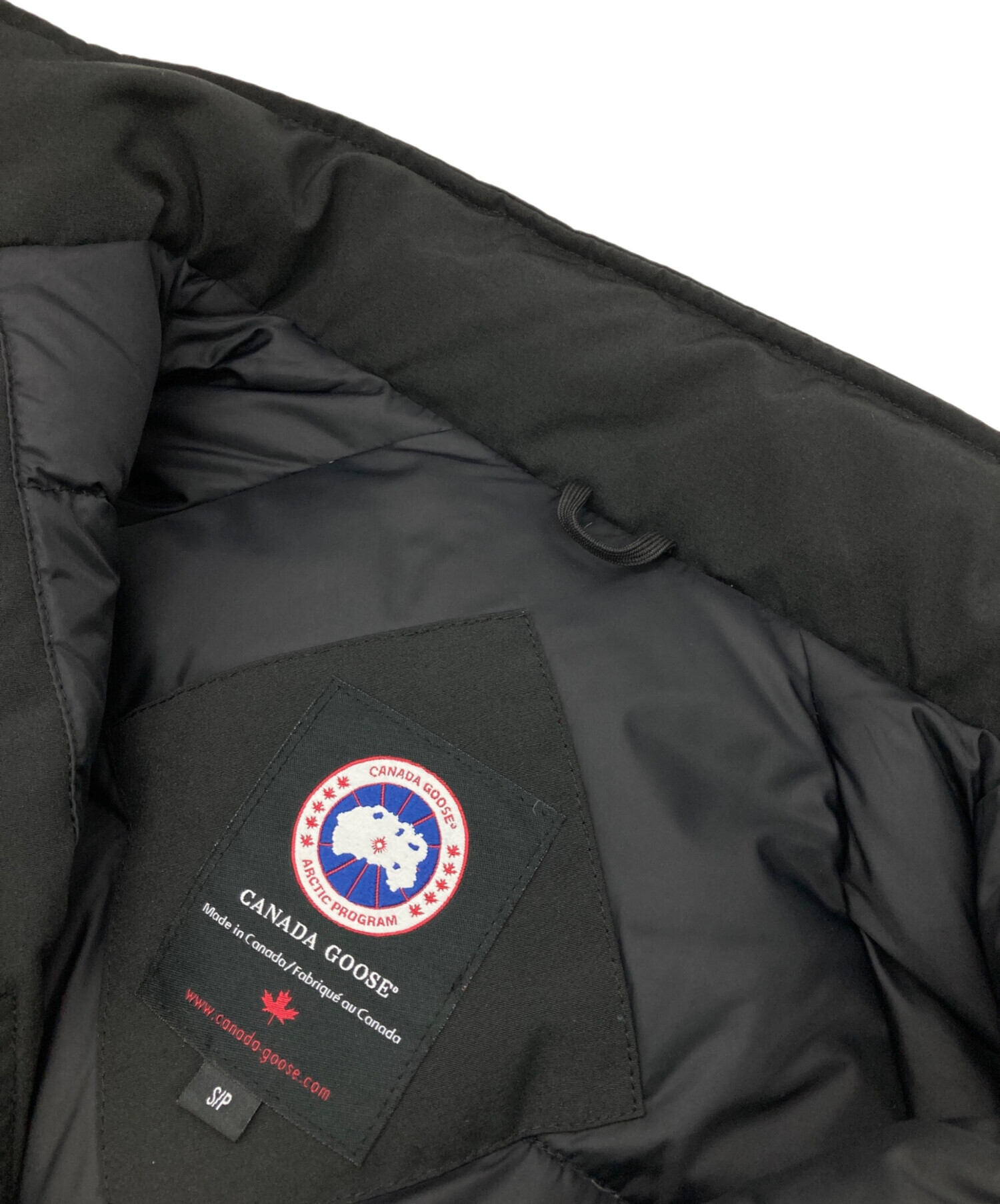 中古・古着通販】CANADA GOOSE (カナダグース) KAMLOOPS ブラック
