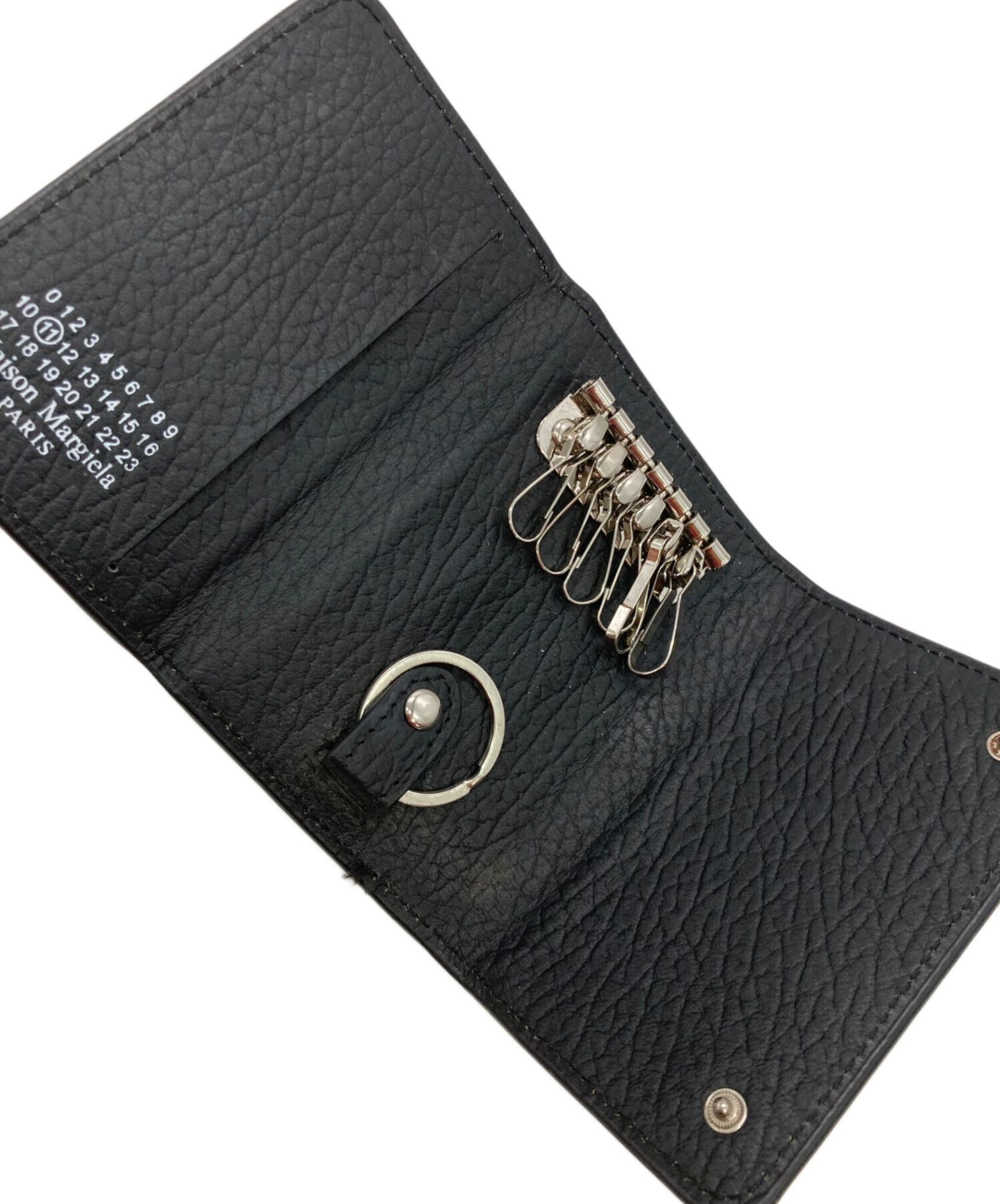 【新品未使用】マルジェラ　Maison Margiela キーケース　黒　タグ付 中古・古着通販】Maison Margiela (メゾンマルジェラ) 4ステッチ6連