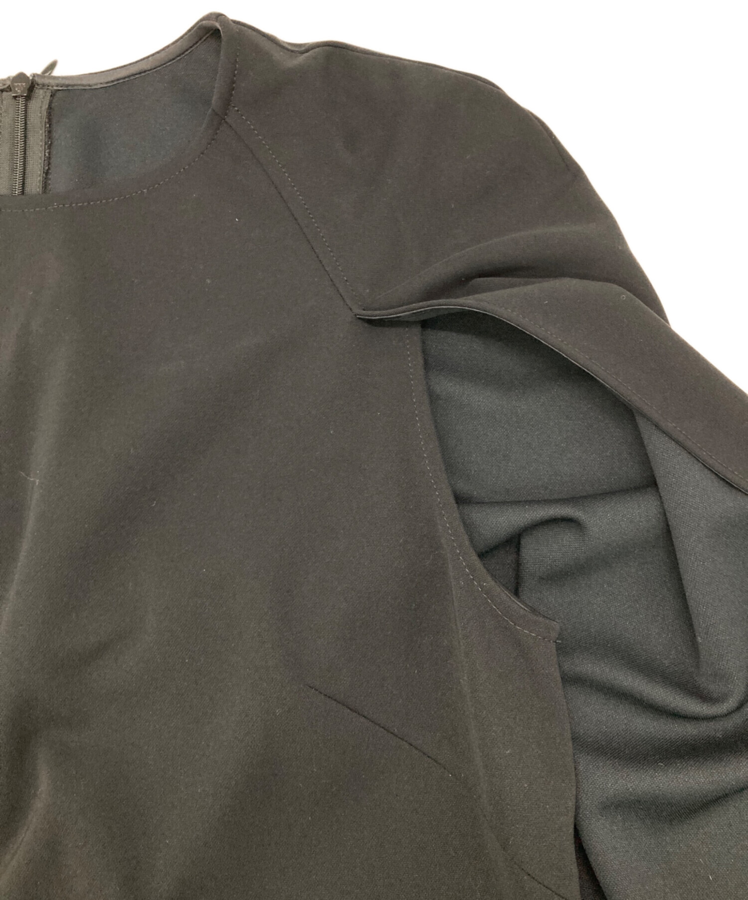 中古・古着通販】LE PHIL (ル フィル) ケープドレス ブラック サイズ