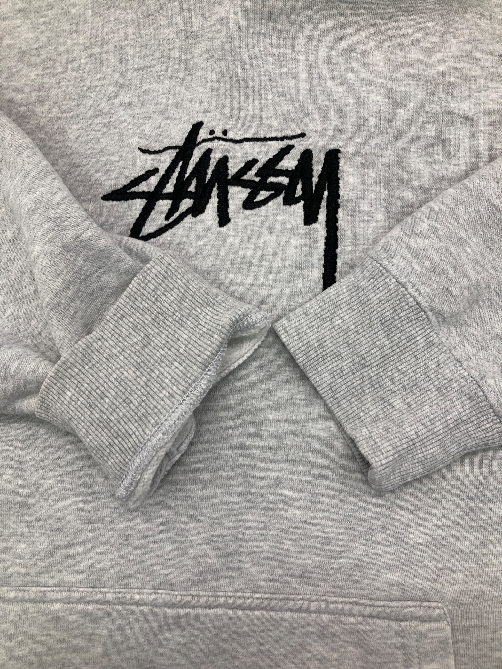 中古・古着通販】stussy (ステューシー) Stock Logo App Hoodie グレー