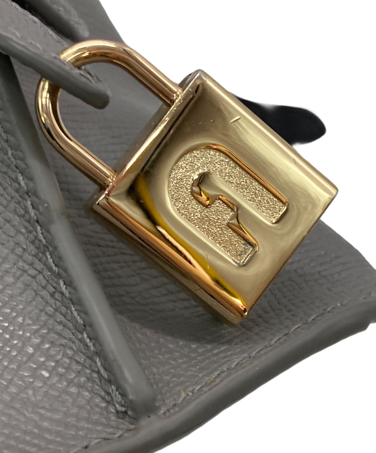 中古・古着通販】FURLA (フルラ) ヴィットリアショルダーバッグ グレー