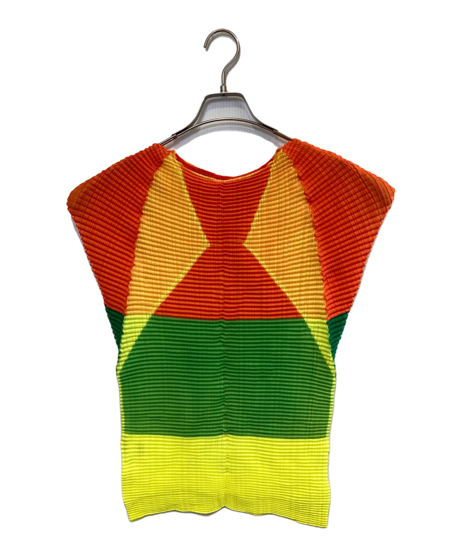 中古・古着通販】ISSEY MIYAKE (イッセイミヤケ) ノースリーブプリーツ
